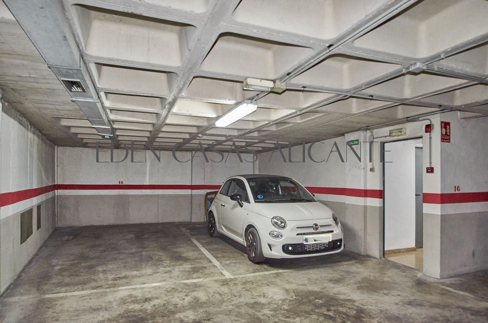 4 soverom Penthouse til salgs i El Campello med garasje - € 315 000 (Ref: 9303715)