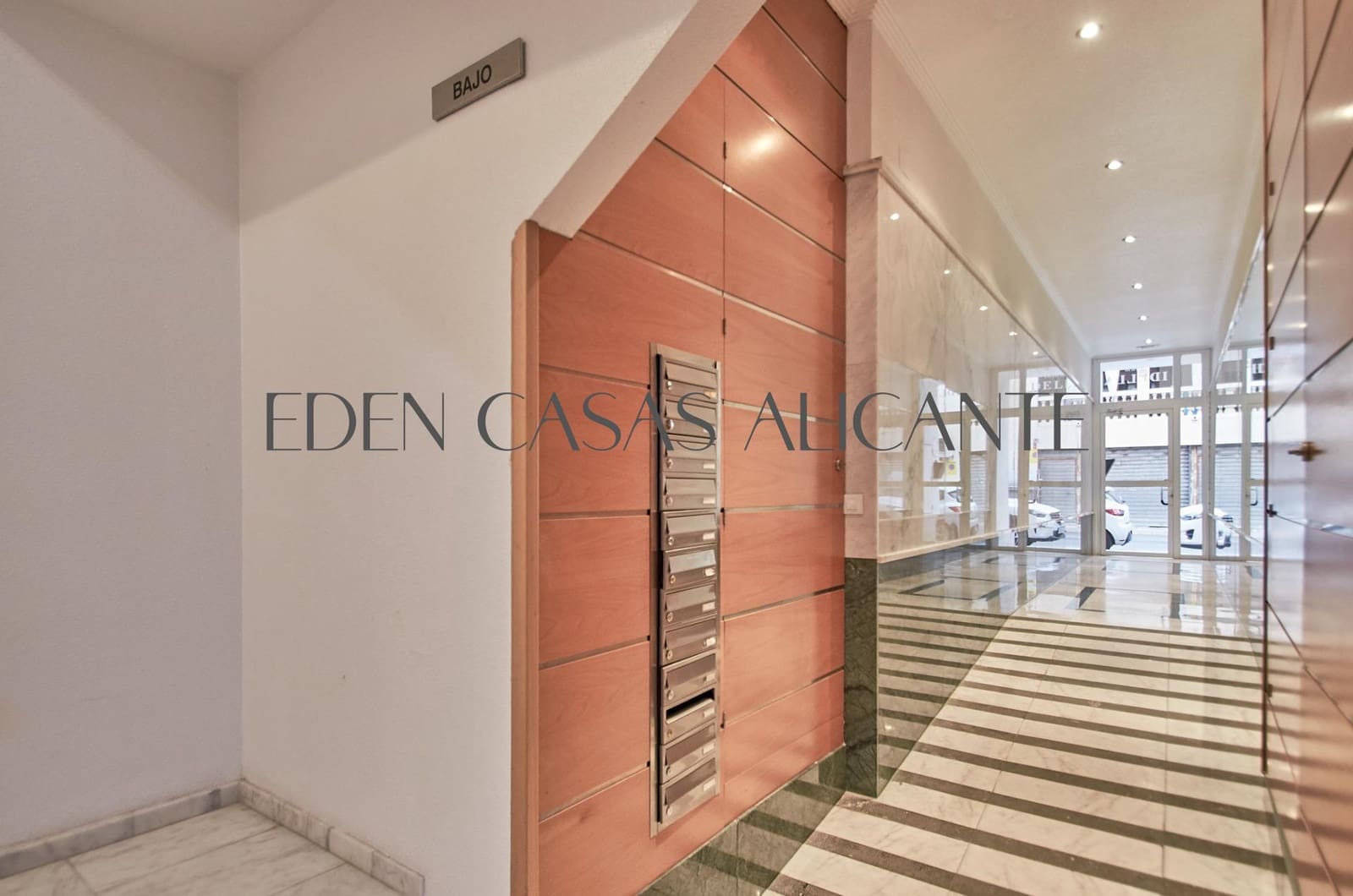 2 soveværelse Lejlighed til salg i El Campello - € 390.000 (Ref: 9317991)