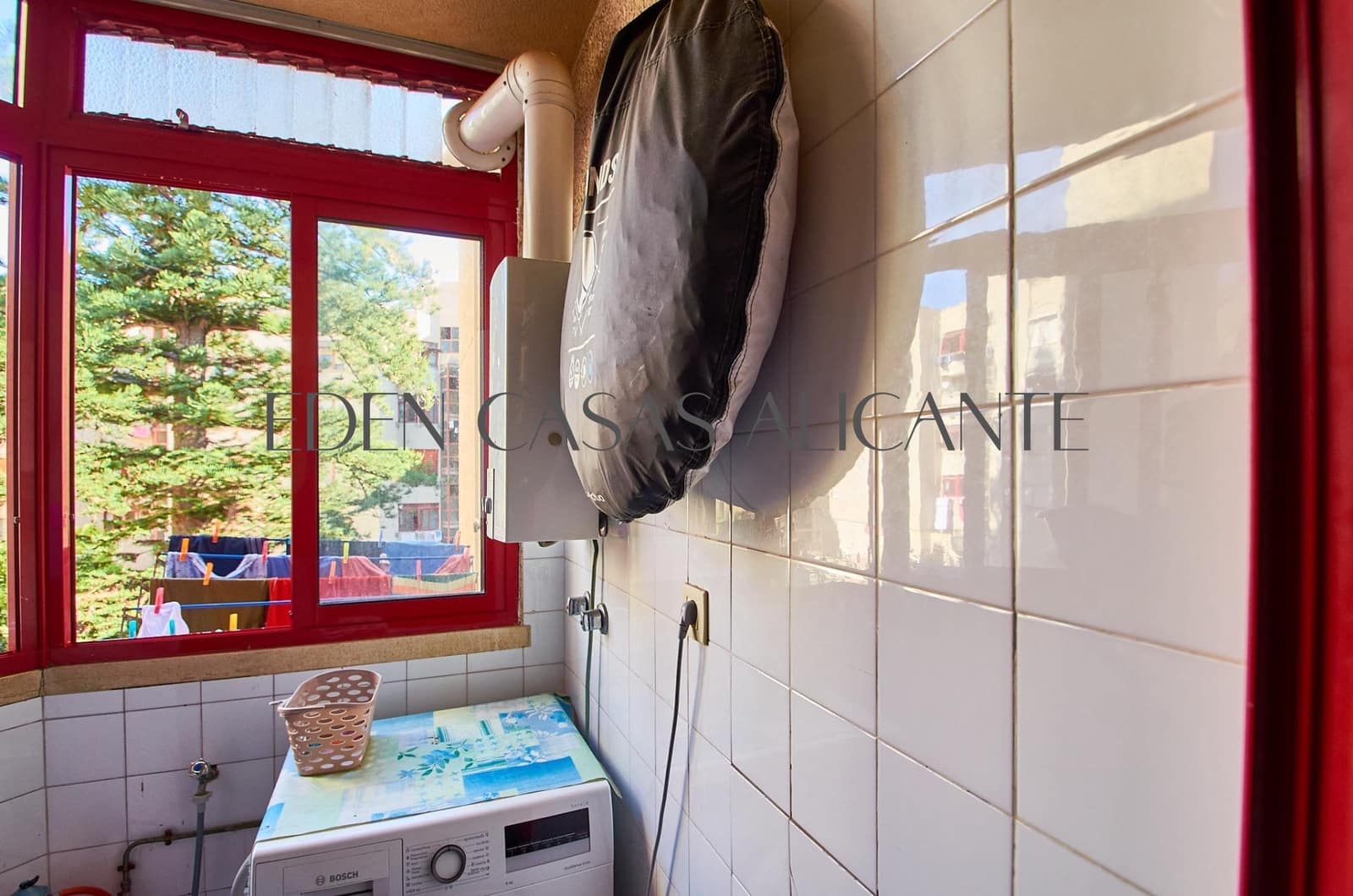 Apartamento de 3 habitaciones en La Villajoyosa / Vila Joiosa en venta con piscina - 259.000 € (Ref: 9347613)