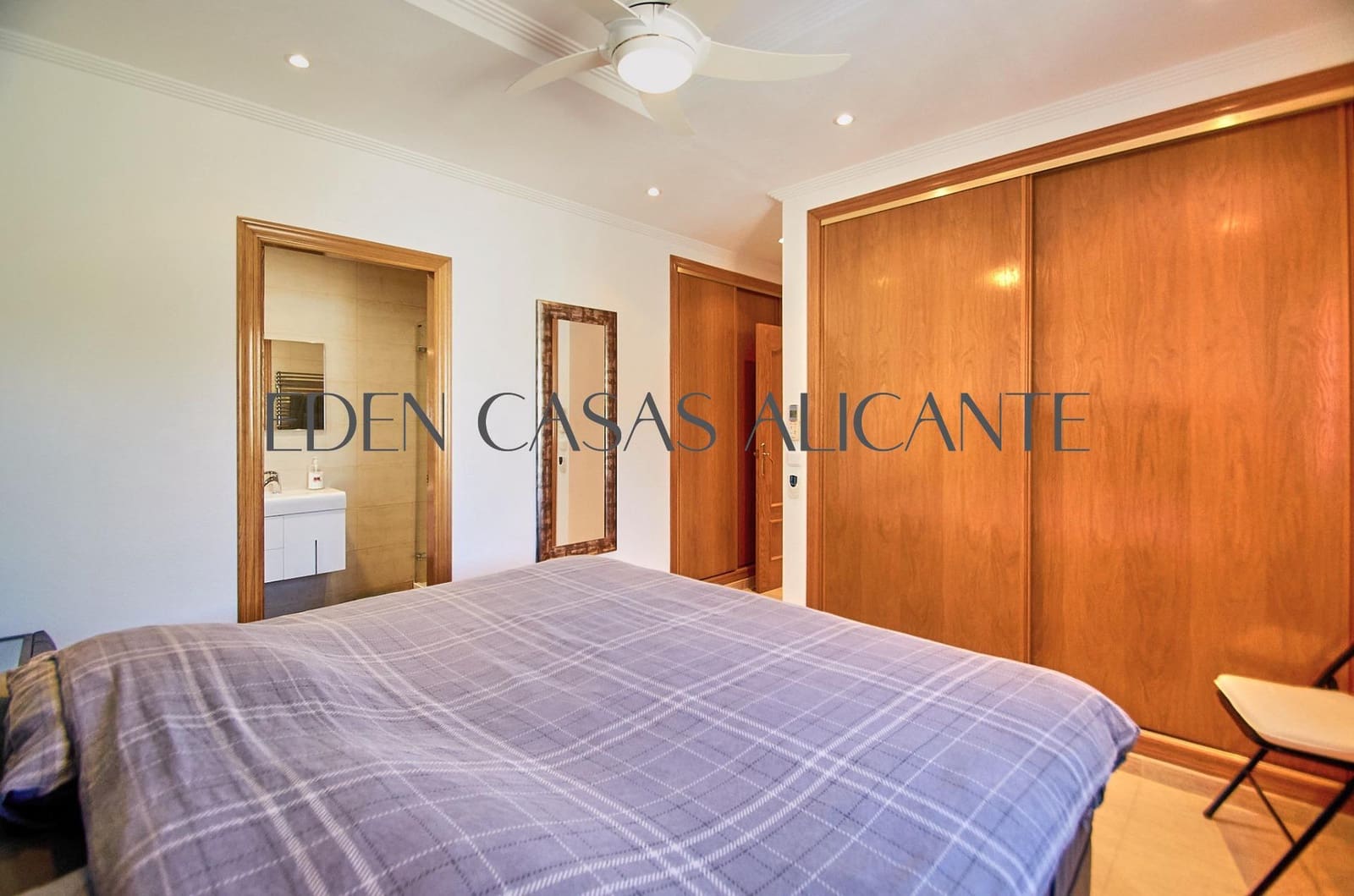 5 sypialnia Willa na sprzedaż w Busot z basenem - 465 000 € (Ref: 9347614)