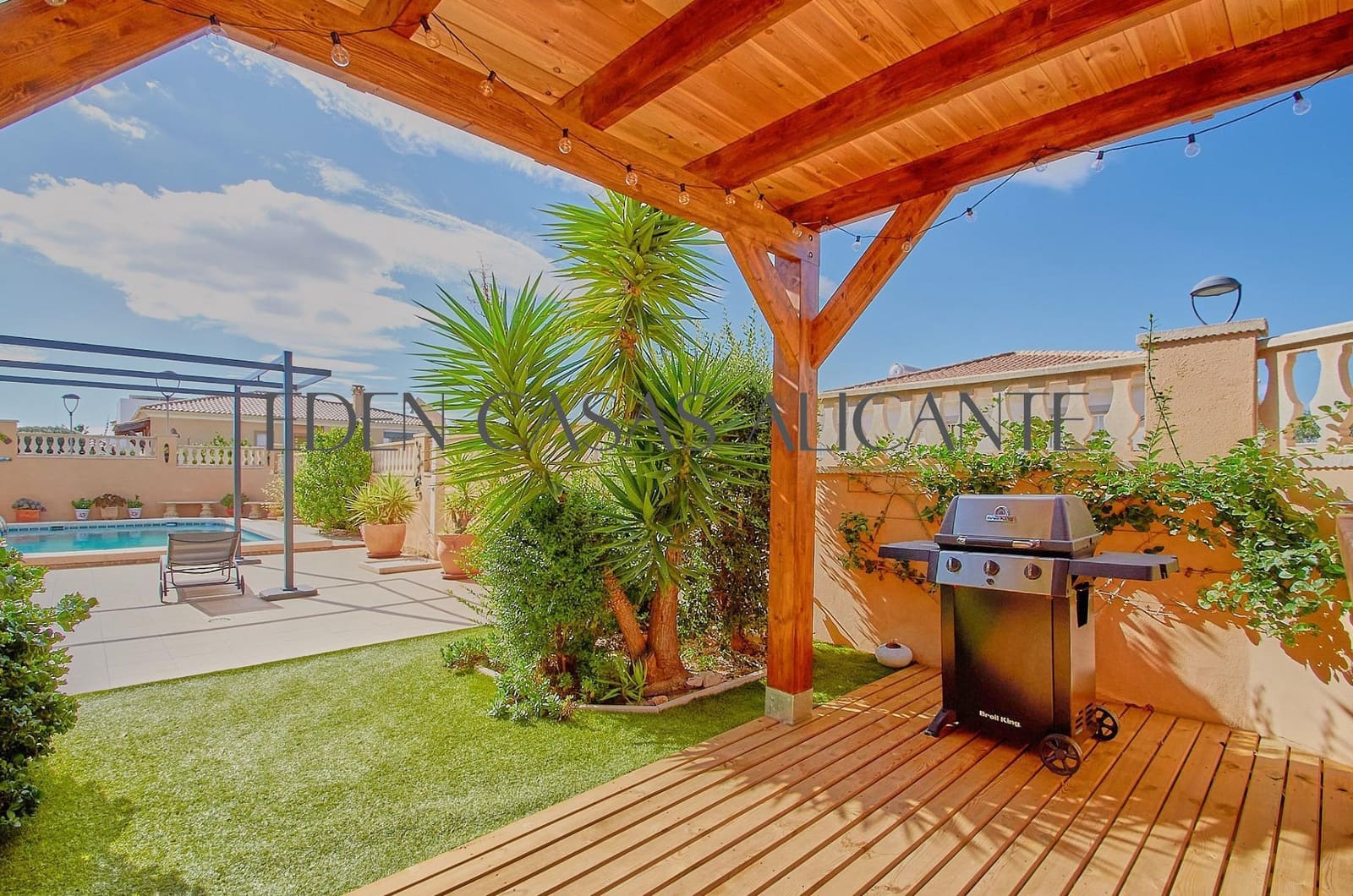 5 sypialnia Willa na sprzedaż w Busot z basenem - 465 000 € (Ref: 9347614)