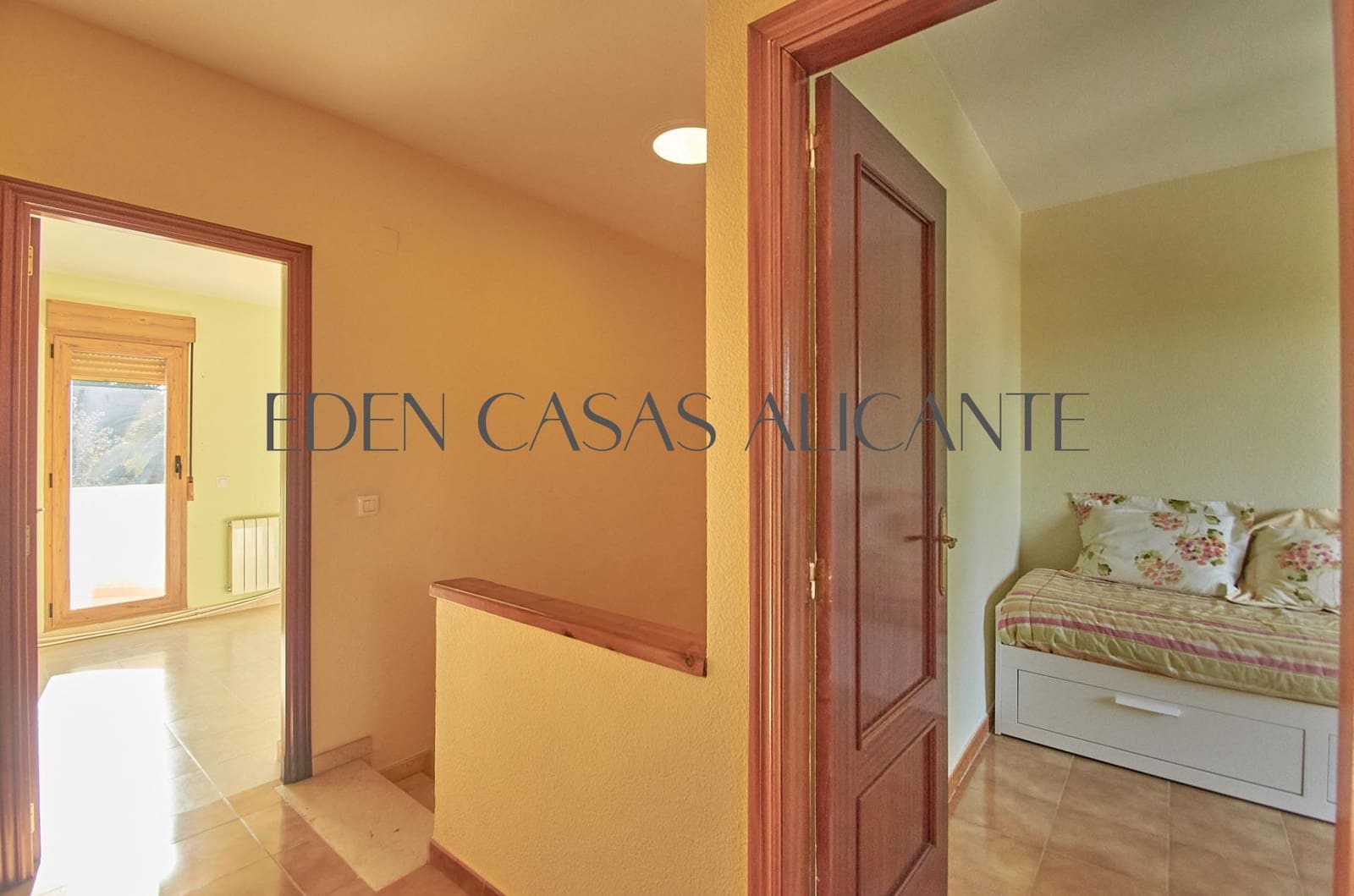 5 soverom Rekkehus til salgs i Playa de Muchavista med svømmebasseng - € 430 000 (Ref: 9349399)