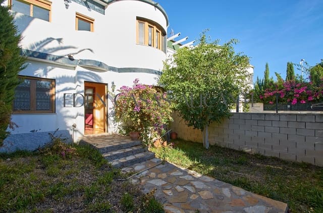 5 soverom Rekkehus til salgs i Playa de Muchavista, El Campello med svømmebasseng - € 430 000 (Ref: 9349399)