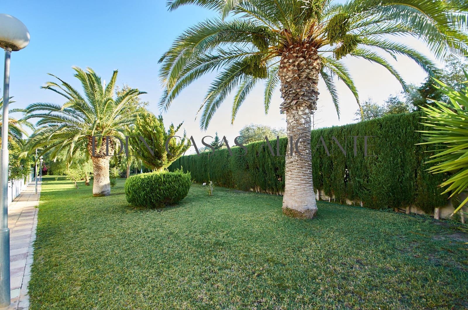 5 soverom Rekkehus til salgs i Playa de Muchavista med svømmebasseng - € 430 000 (Ref: 9349399)