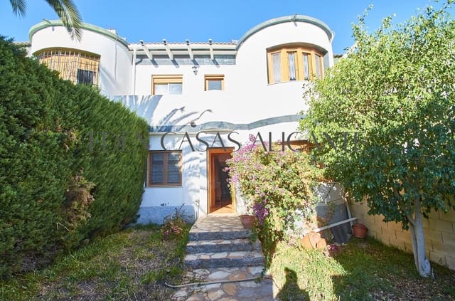 5 soverom Rekkehus til salgs i Playa de Muchavista, El Campello med svømmebasseng - € 430 000 (Ref: 9349399)