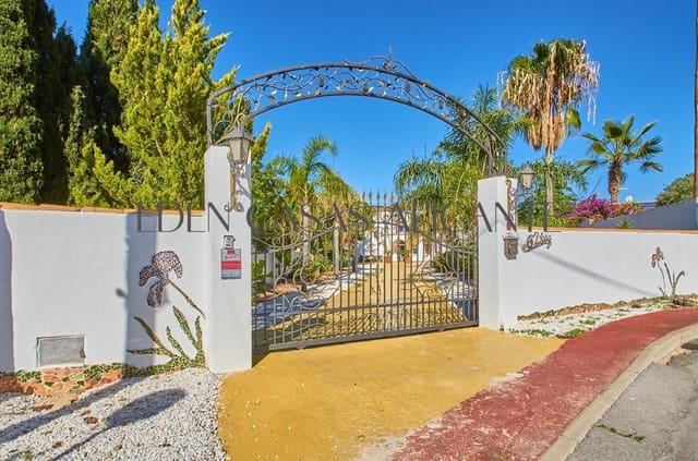 6 chambre Villa/Maison à vendre à Busot avec piscine - 775 000 € (Ref: 9362503)