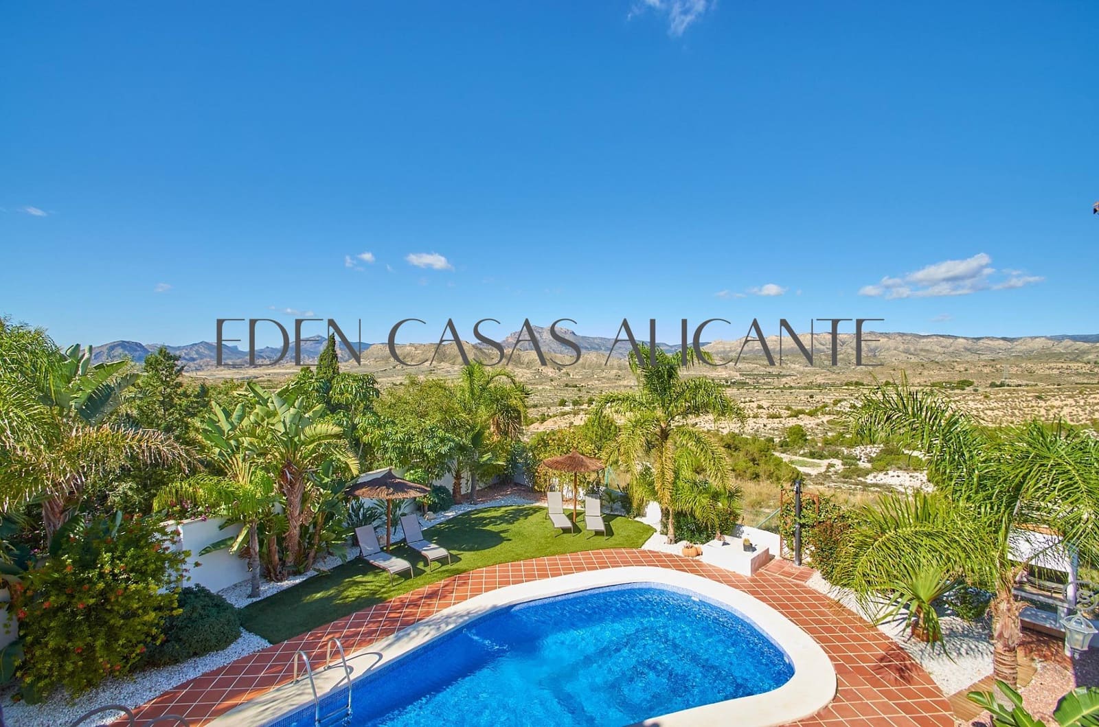 6 bedroom Villa for sale in Busot with pool - € 775,000 (Ref: 9362503)