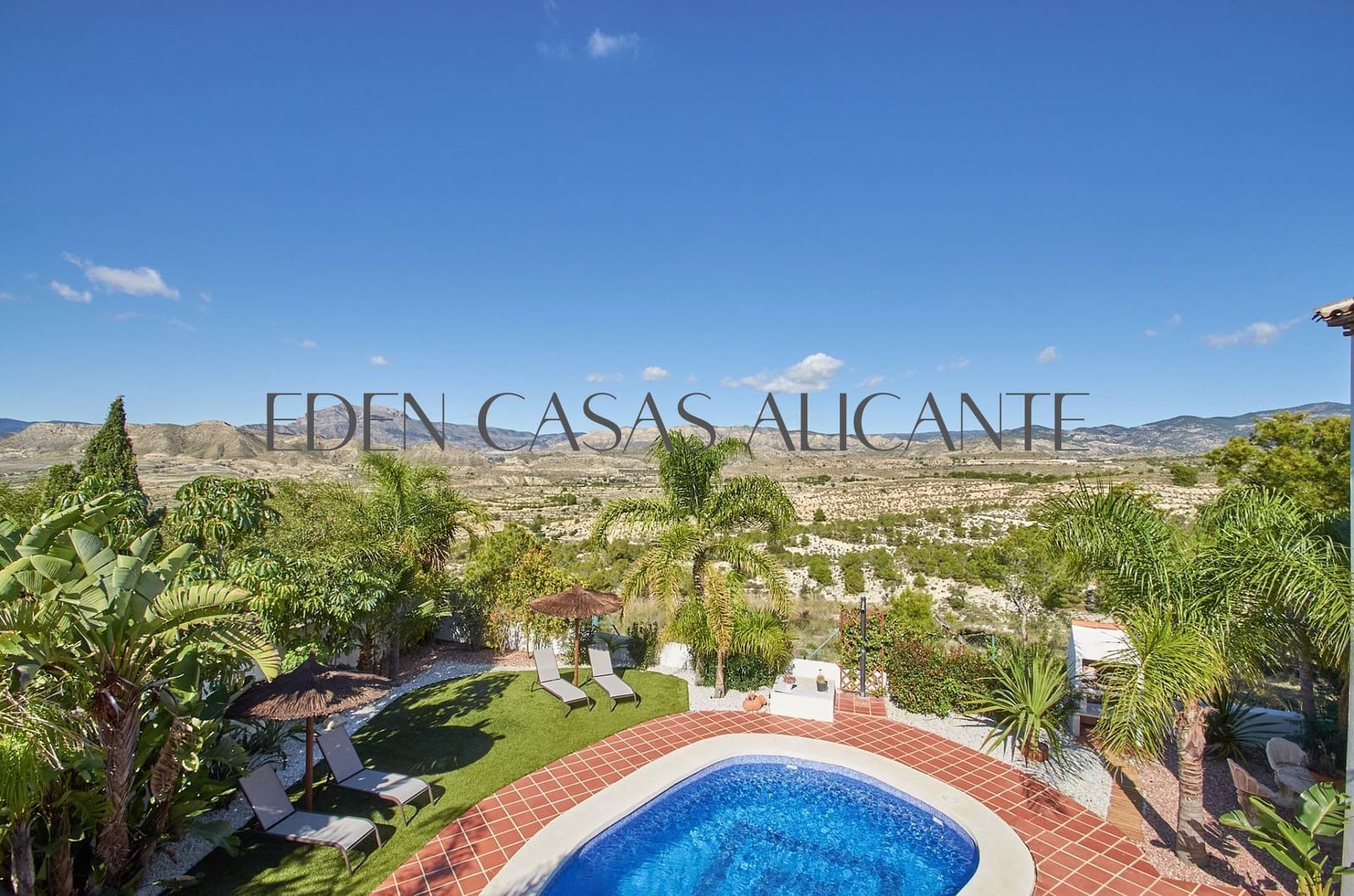 6 bedroom Villa for sale in Busot with pool - € 775,000 (Ref: 9362503)