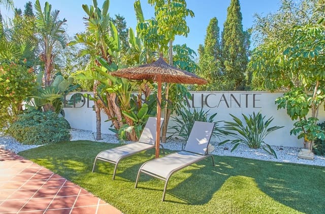 6 Zimmer Villa zu verkaufen in Busot mit Pool - 775.000 € (Ref: 9362503)