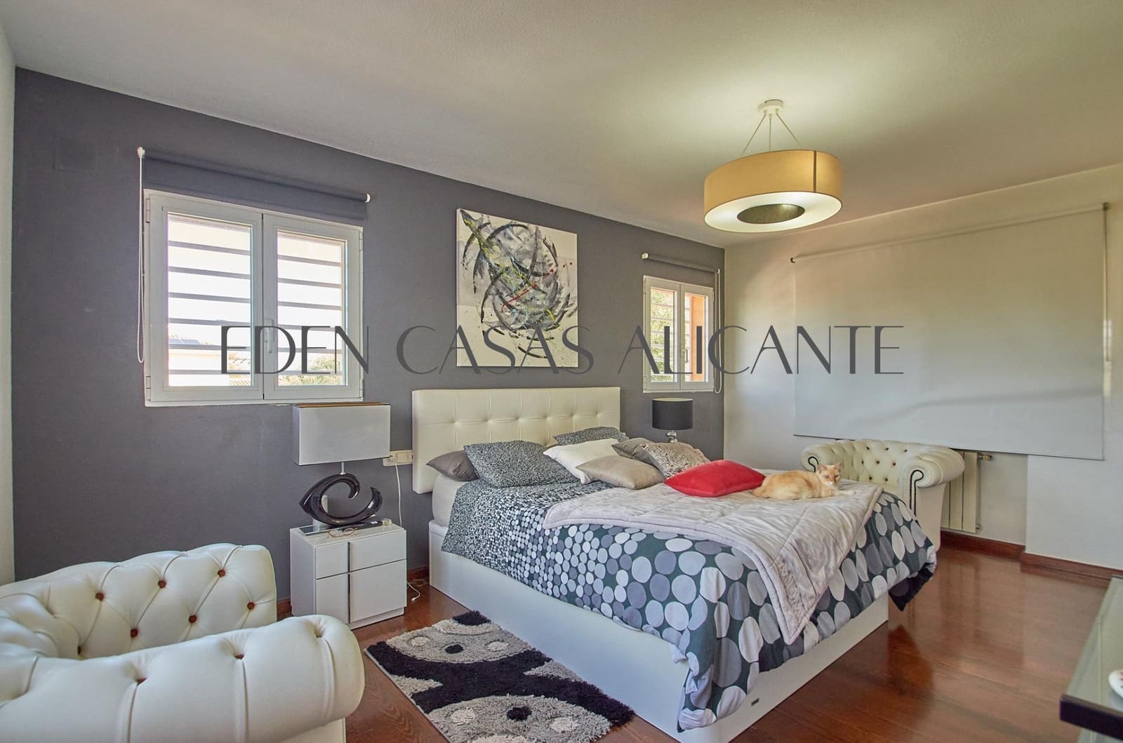 5 makuuhuone Huvila myytävänä paikassa San Juan de Alicante / Sant Joan d'Alacant mukana uima-altaan 
autotalli - 770 000 € (Ref: 9383174)