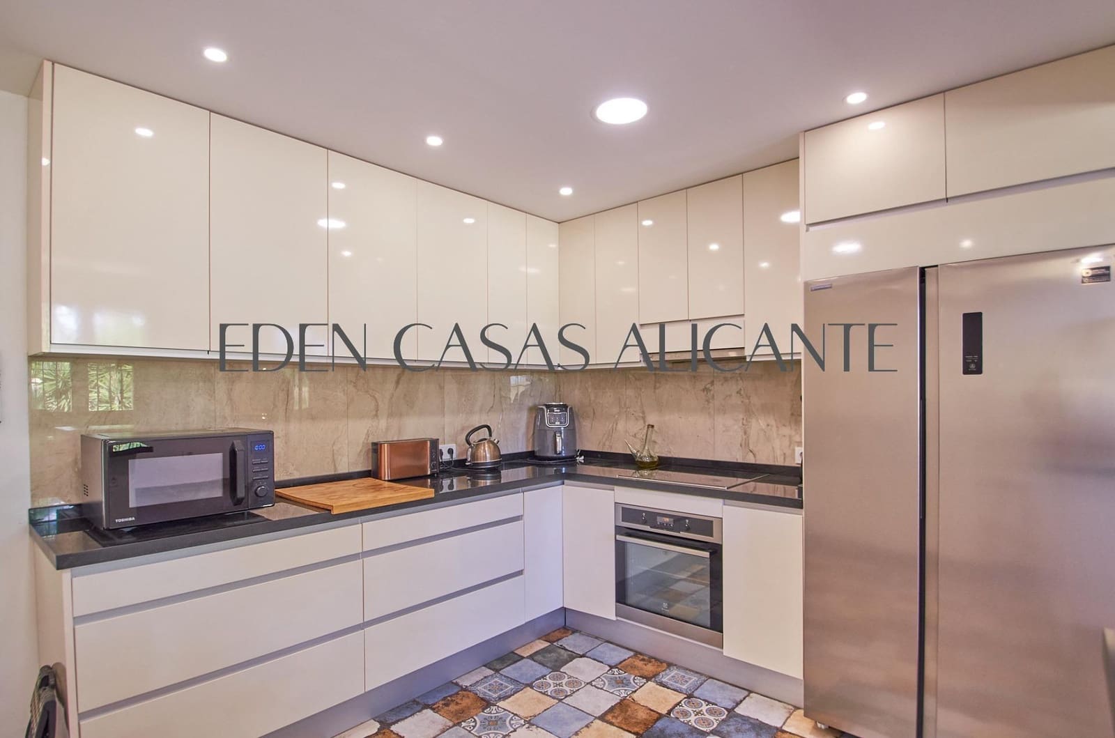 5 slaapkamer Villa te koop in Muchamiel / Mutxamel met zwembad - € 795.000 (Ref: 9411184)