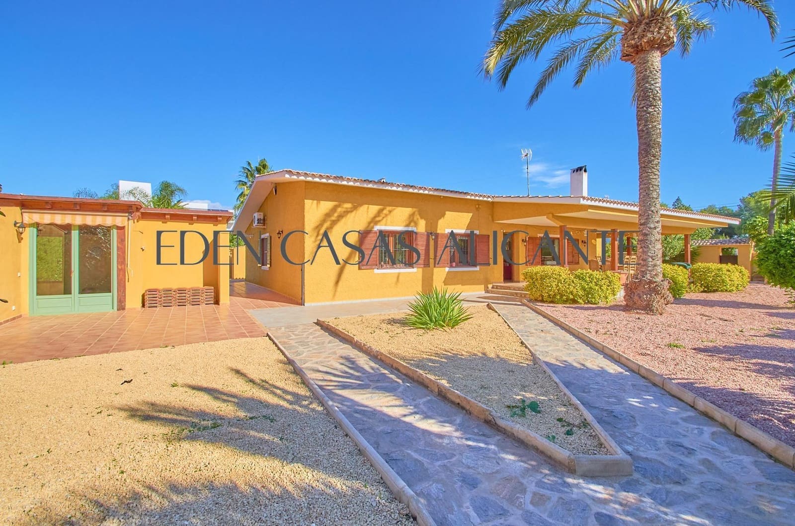 5 slaapkamer Villa te koop in Muchamiel / Mutxamel met zwembad - € 795.000 (Ref: 9411184)