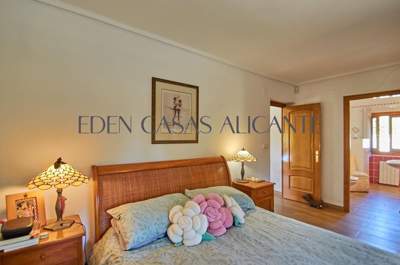 5 bedroom Villa for sale in Muchamiel / Mutxamel with pool - € 775,000 (Ref: 9411184)