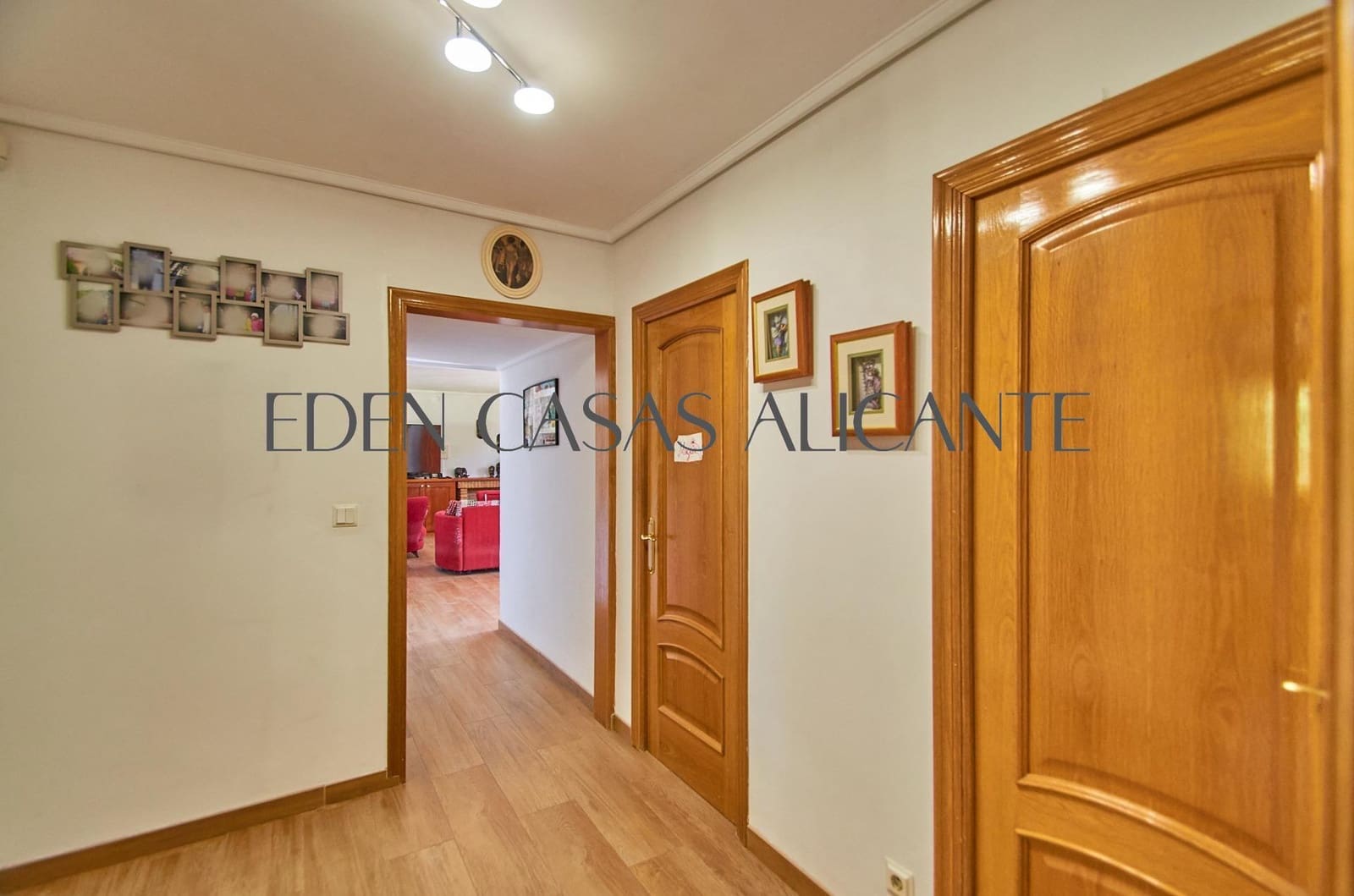 5 bedroom Villa for sale in Muchamiel / Mutxamel with pool - € 775,000 (Ref: 9411184)