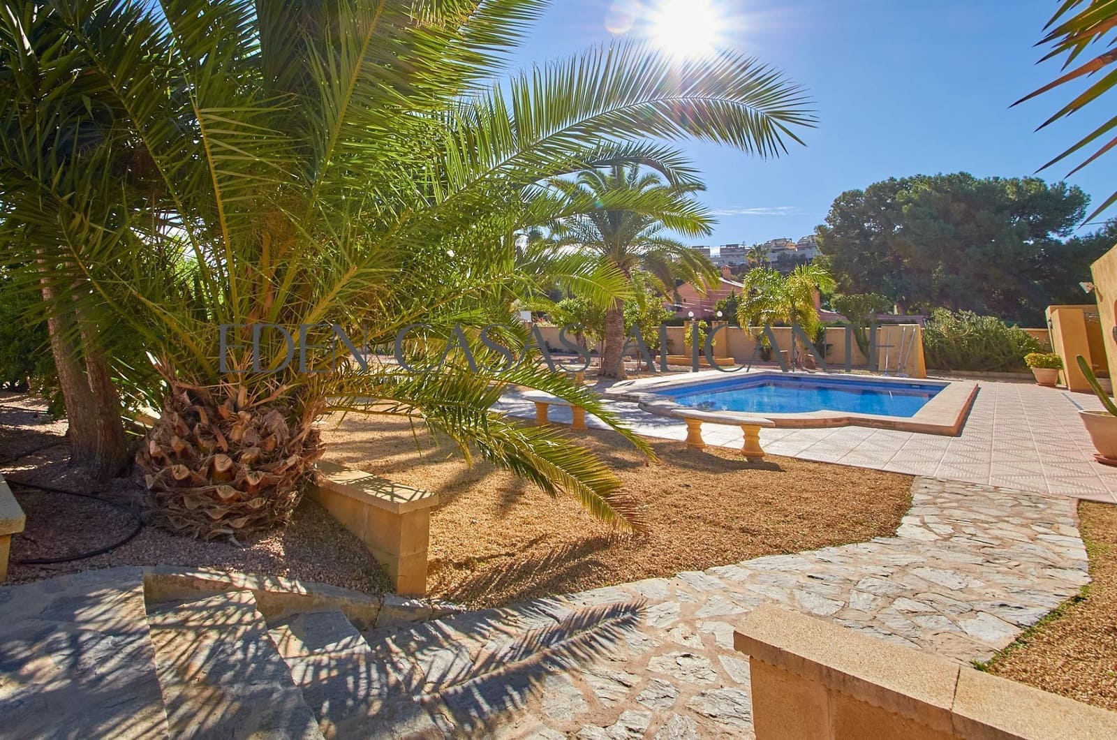 5 bedroom Villa for sale in Muchamiel / Mutxamel with pool - € 775,000 (Ref: 9411184)