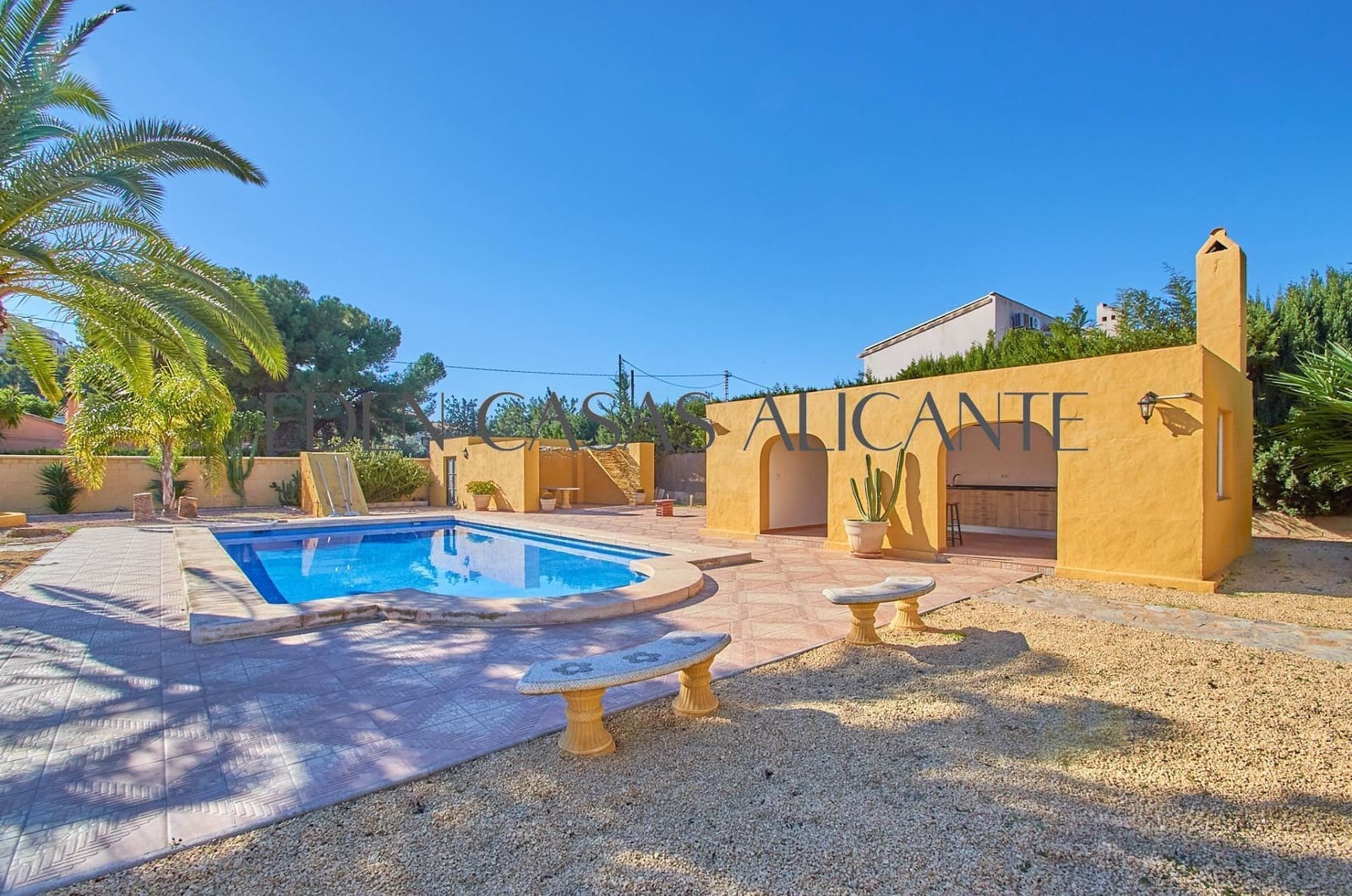 5 bedroom Villa for sale in Muchamiel / Mutxamel with pool - € 775,000 (Ref: 9411184)