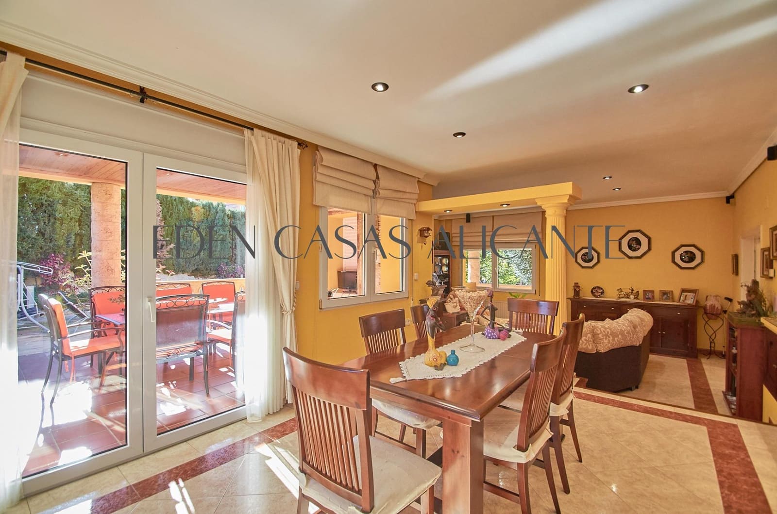 6 bedroom Villa for sale in Muchamiel / Mutxamel with pool garage - € 575,000 (Ref: 9422290)