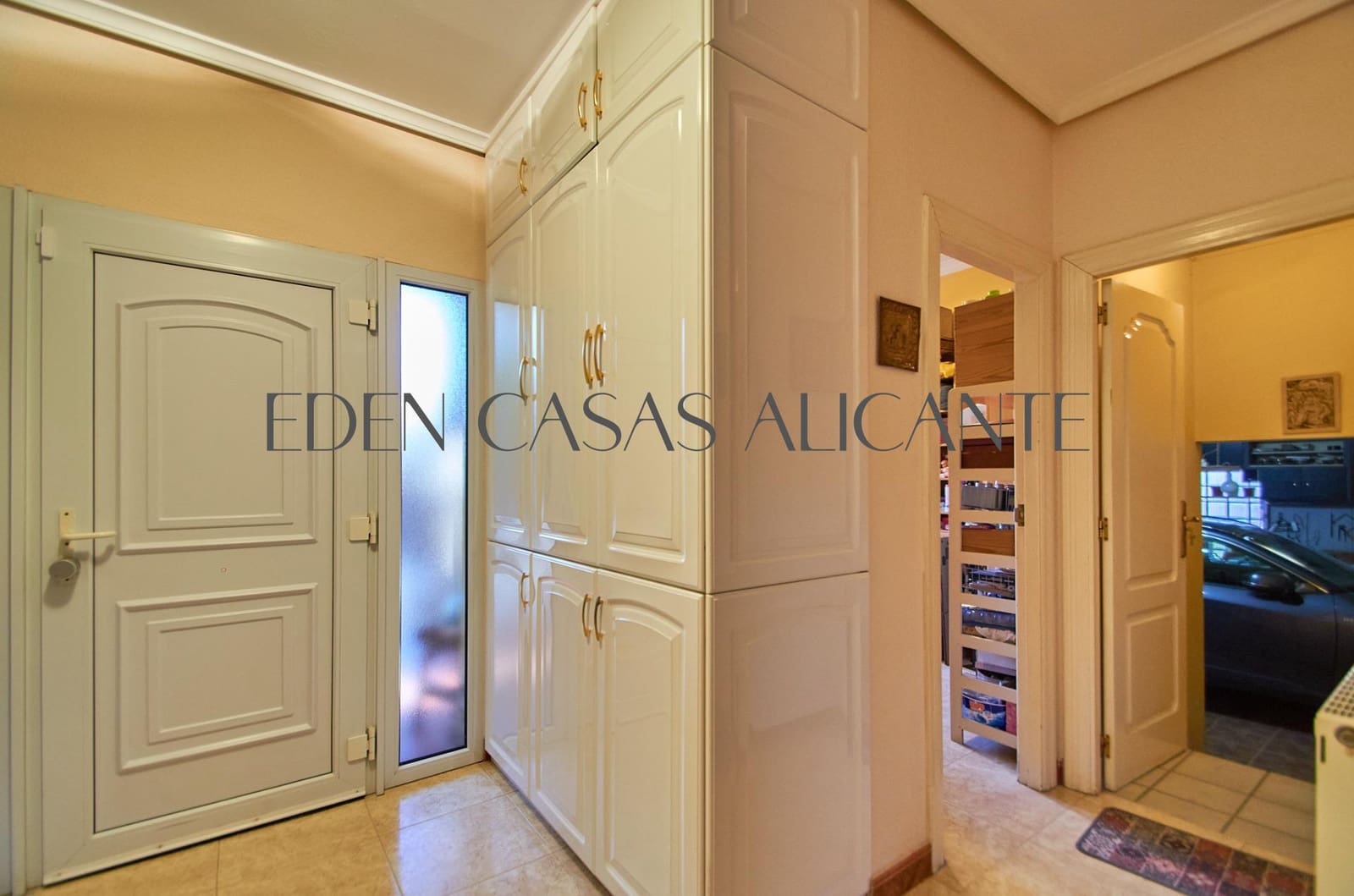 6 bedroom Villa for sale in Muchamiel / Mutxamel with pool garage - € 575,000 (Ref: 9422290)