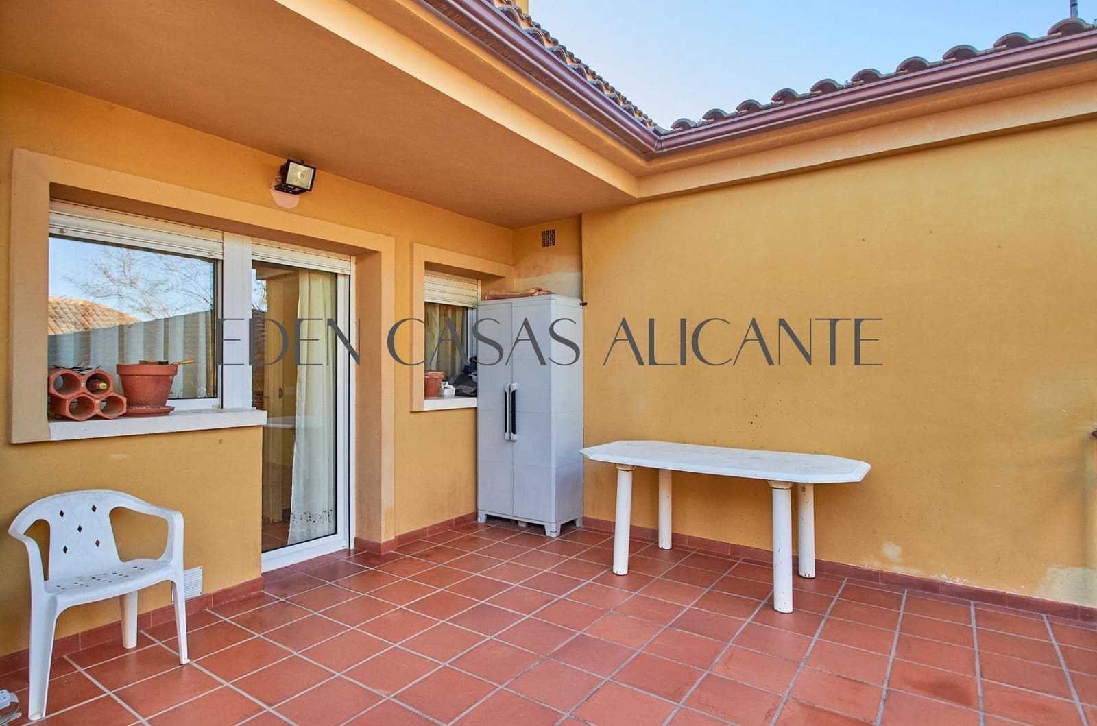 6 bedroom Villa for sale in Muchamiel / Mutxamel with pool garage - € 575,000 (Ref: 9422290)