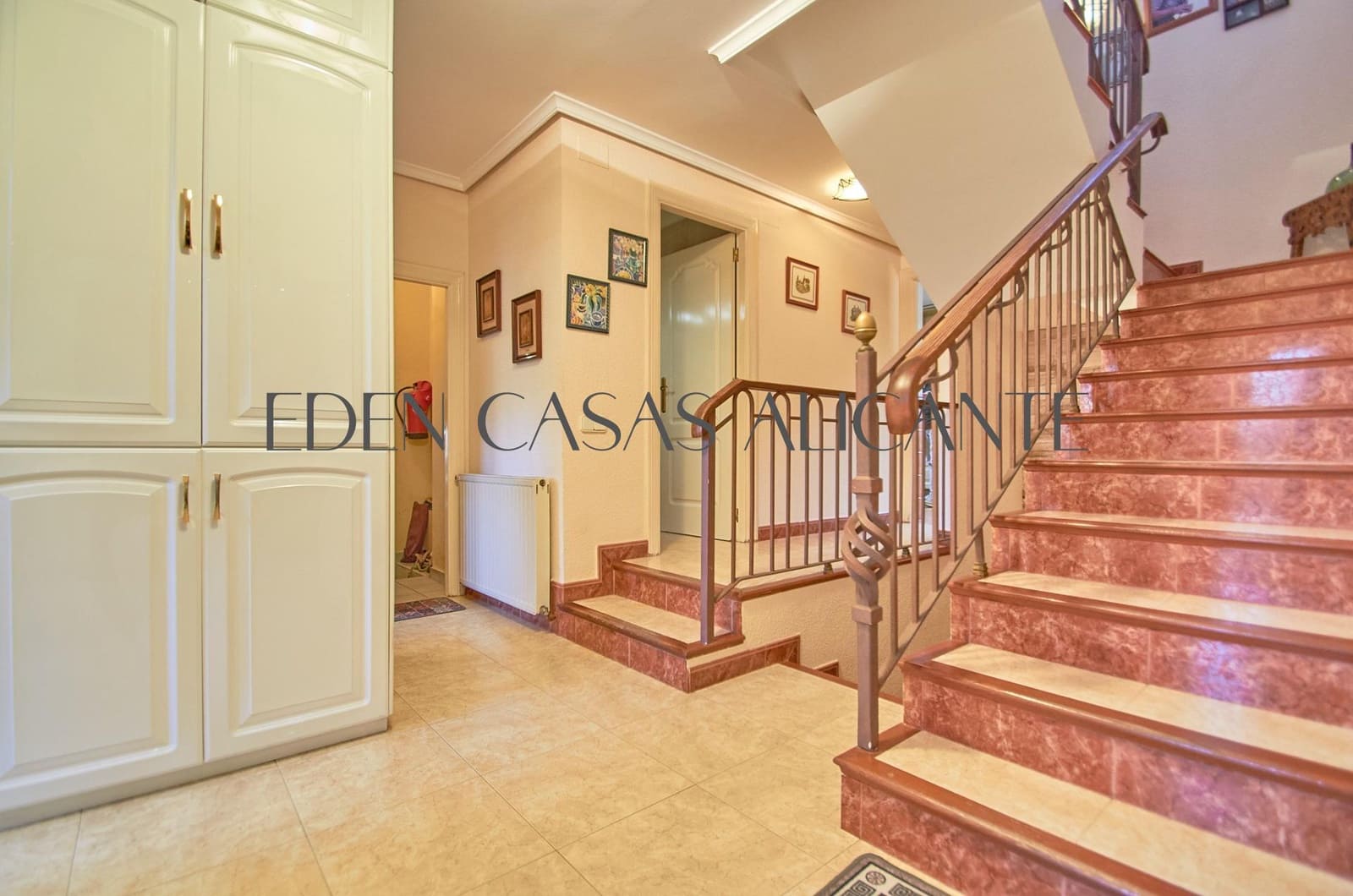 6 bedroom Villa for sale in Muchamiel / Mutxamel with pool garage - € 575,000 (Ref: 9422290)