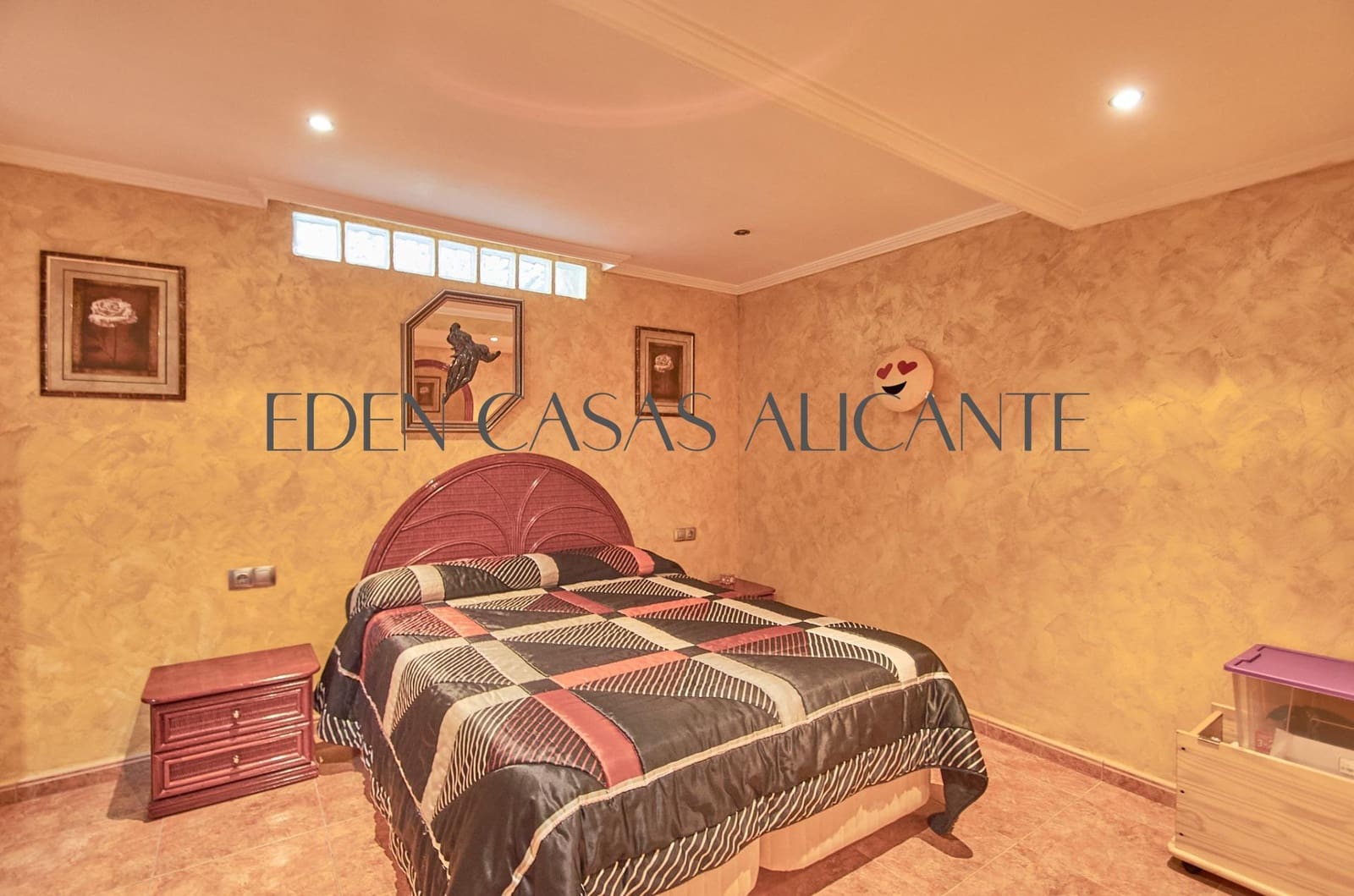 6 bedroom Villa for sale in Muchamiel / Mutxamel with pool garage - € 575,000 (Ref: 9422290)