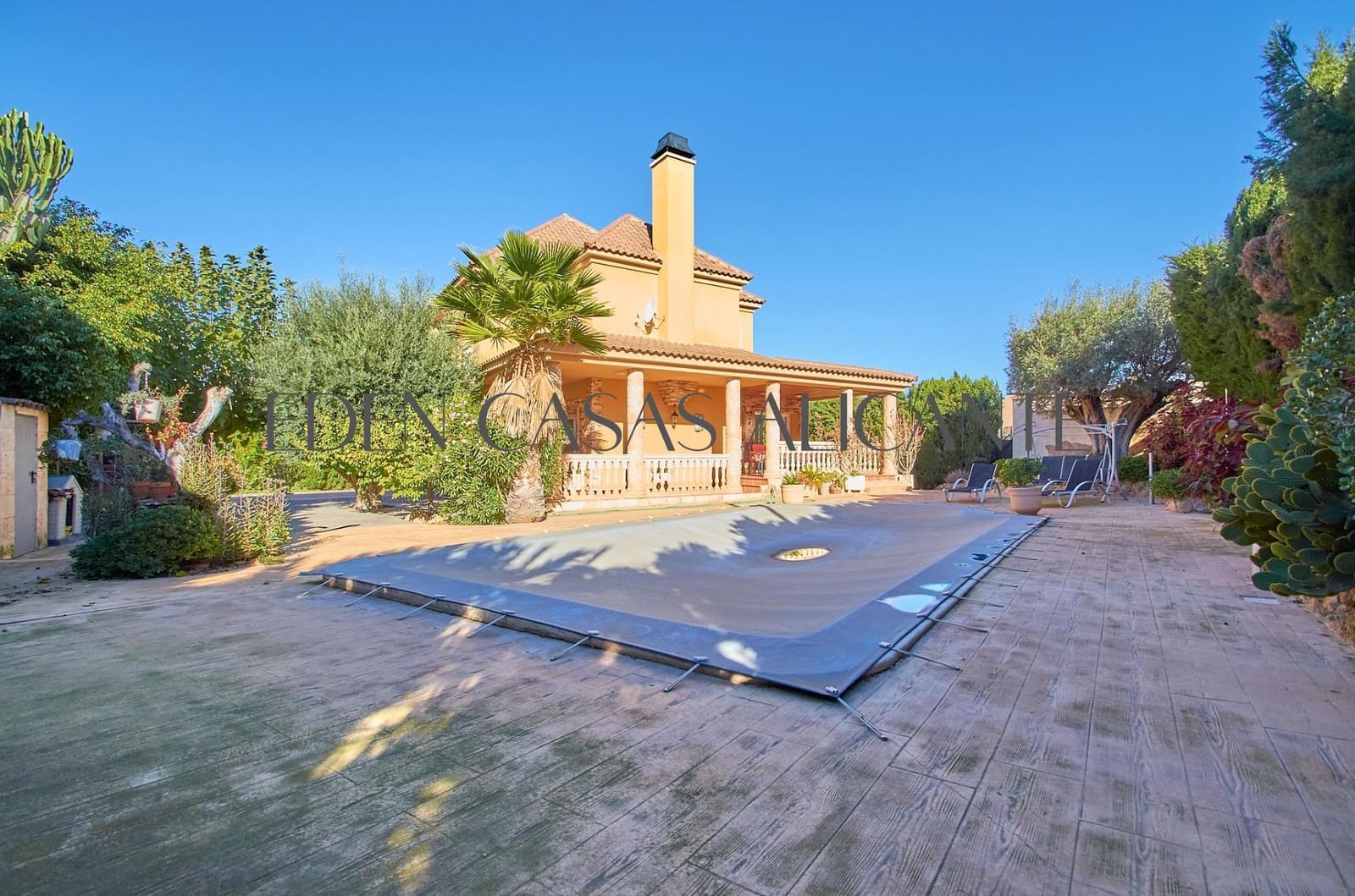 6 bedroom Villa for sale in Muchamiel / Mutxamel with pool garage - € 575,000 (Ref: 9422290)