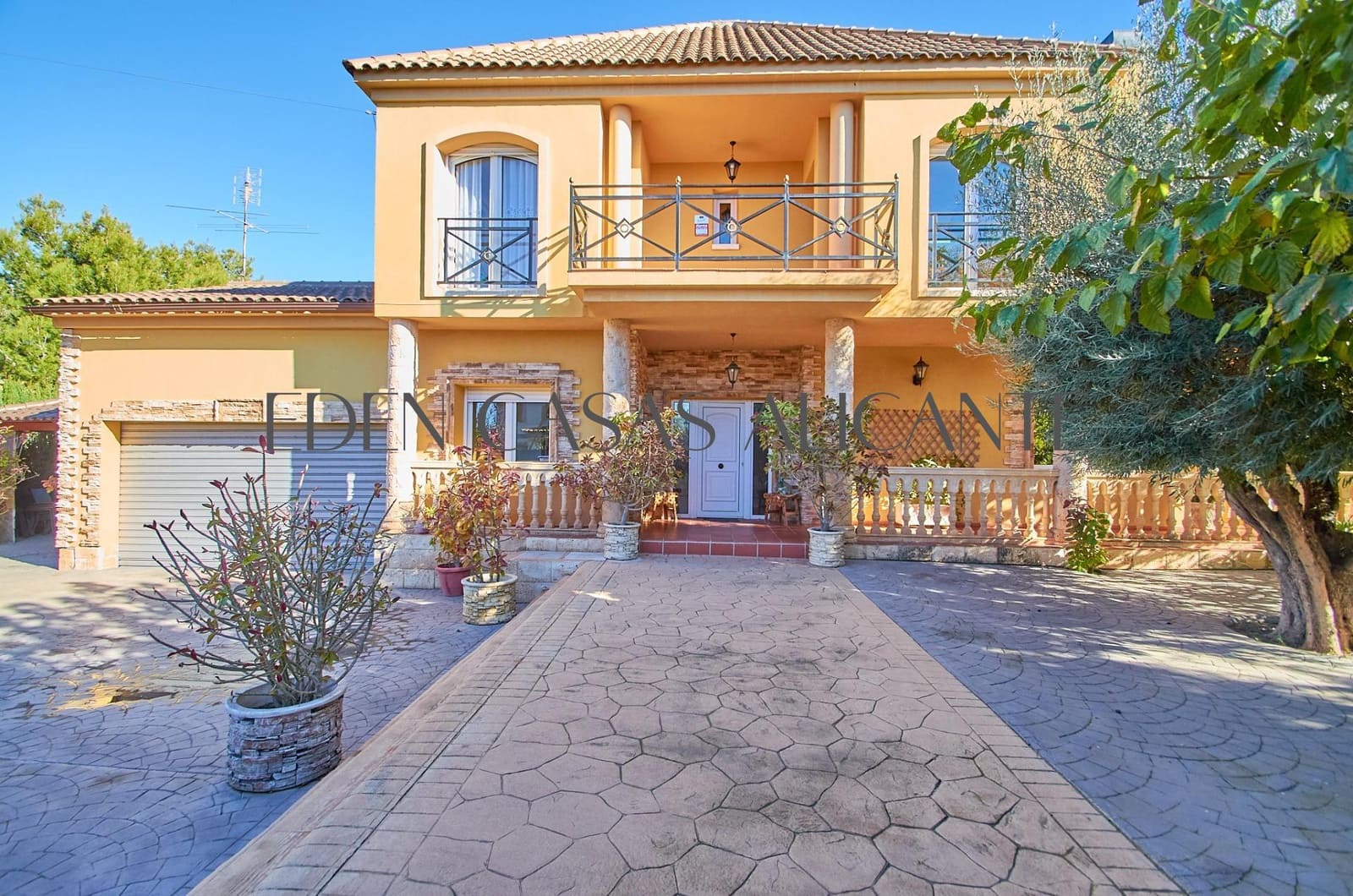 6 bedroom Villa for sale in Muchamiel / Mutxamel with pool garage - € 575,000 (Ref: 9422290)