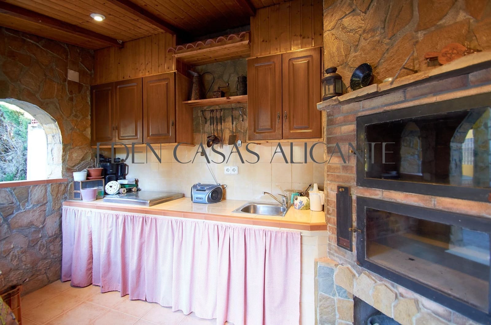 6 bedroom Villa for sale in Muchamiel / Mutxamel with pool garage - € 575,000 (Ref: 9422290)