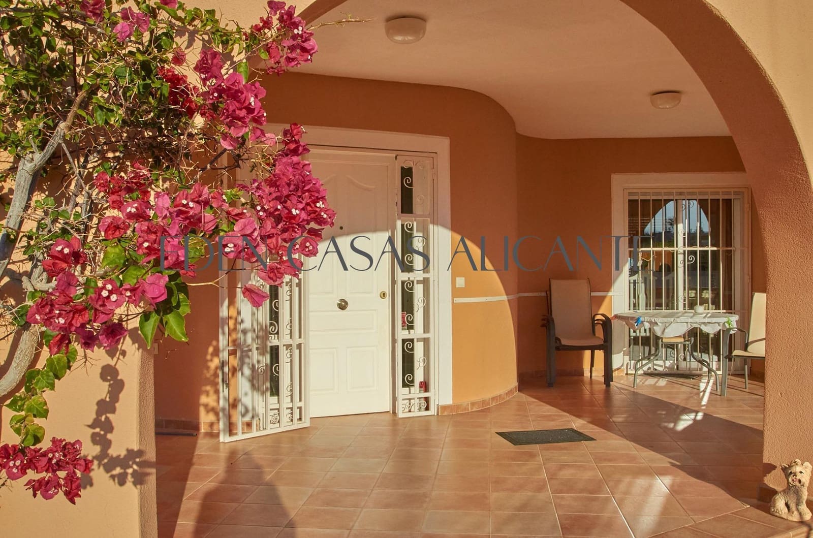 3 bedroom Villa for sale in La Villajoyosa / Vila Joiosa with pool - € 595,000 (Ref: 9435967)