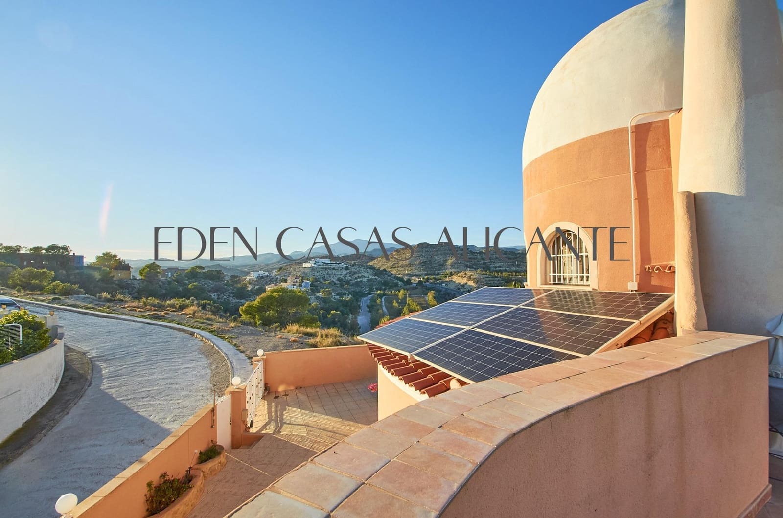 3 bedroom Villa for sale in La Villajoyosa / Vila Joiosa with pool - € 595,000 (Ref: 9435967)