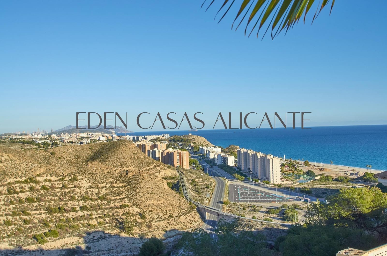 3 bedroom Villa for sale in La Villajoyosa / Vila Joiosa with pool - € 595,000 (Ref: 9435967)