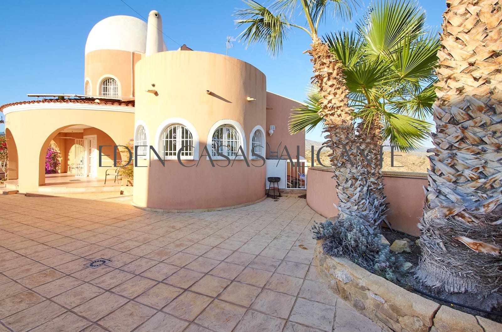 3 bedroom Villa for sale in La Villajoyosa / Vila Joiosa with pool - € 595,000 (Ref: 9435967)