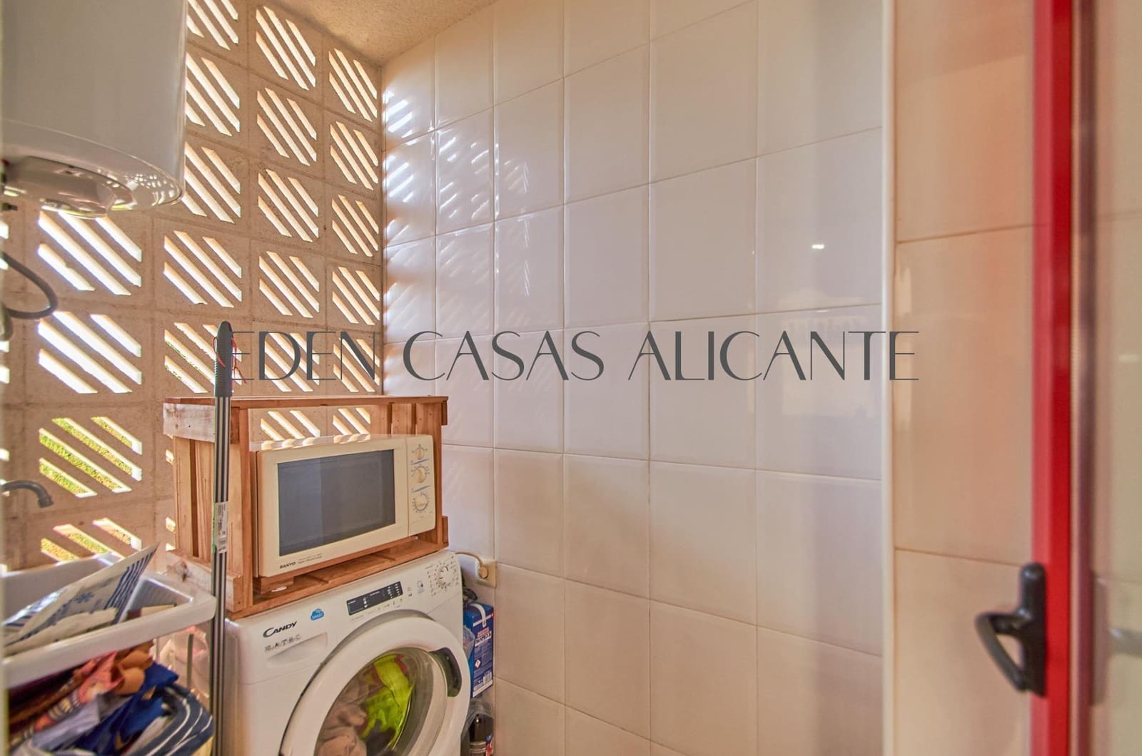 1 quarto Apartamento para venda em La Villajoyosa / Vila Joiosa com piscina garagem - 210 000 € (Ref: 9470578)