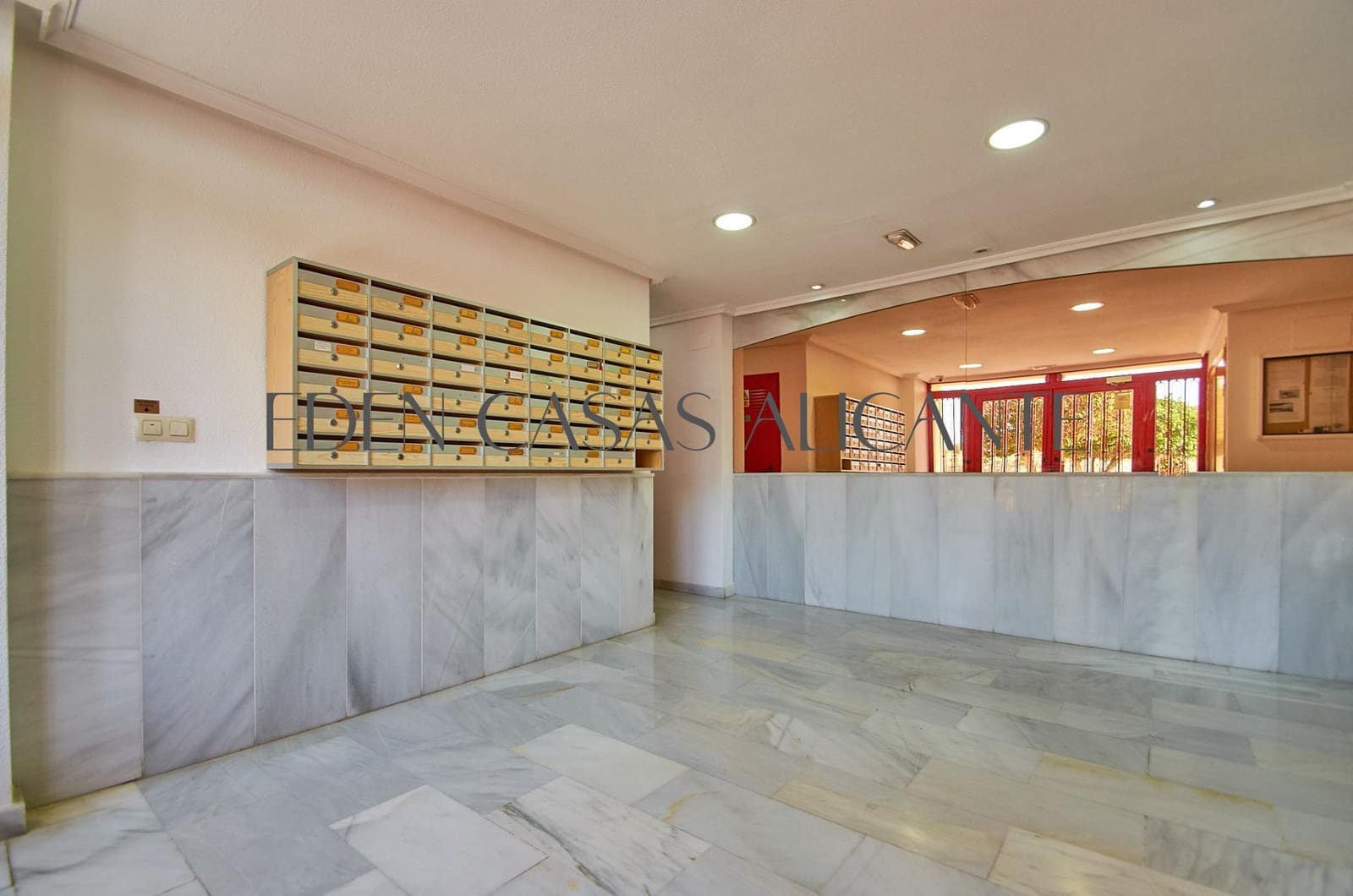 1 quarto Apartamento para venda em La Villajoyosa / Vila Joiosa com piscina garagem - 210 000 € (Ref: 9470578)