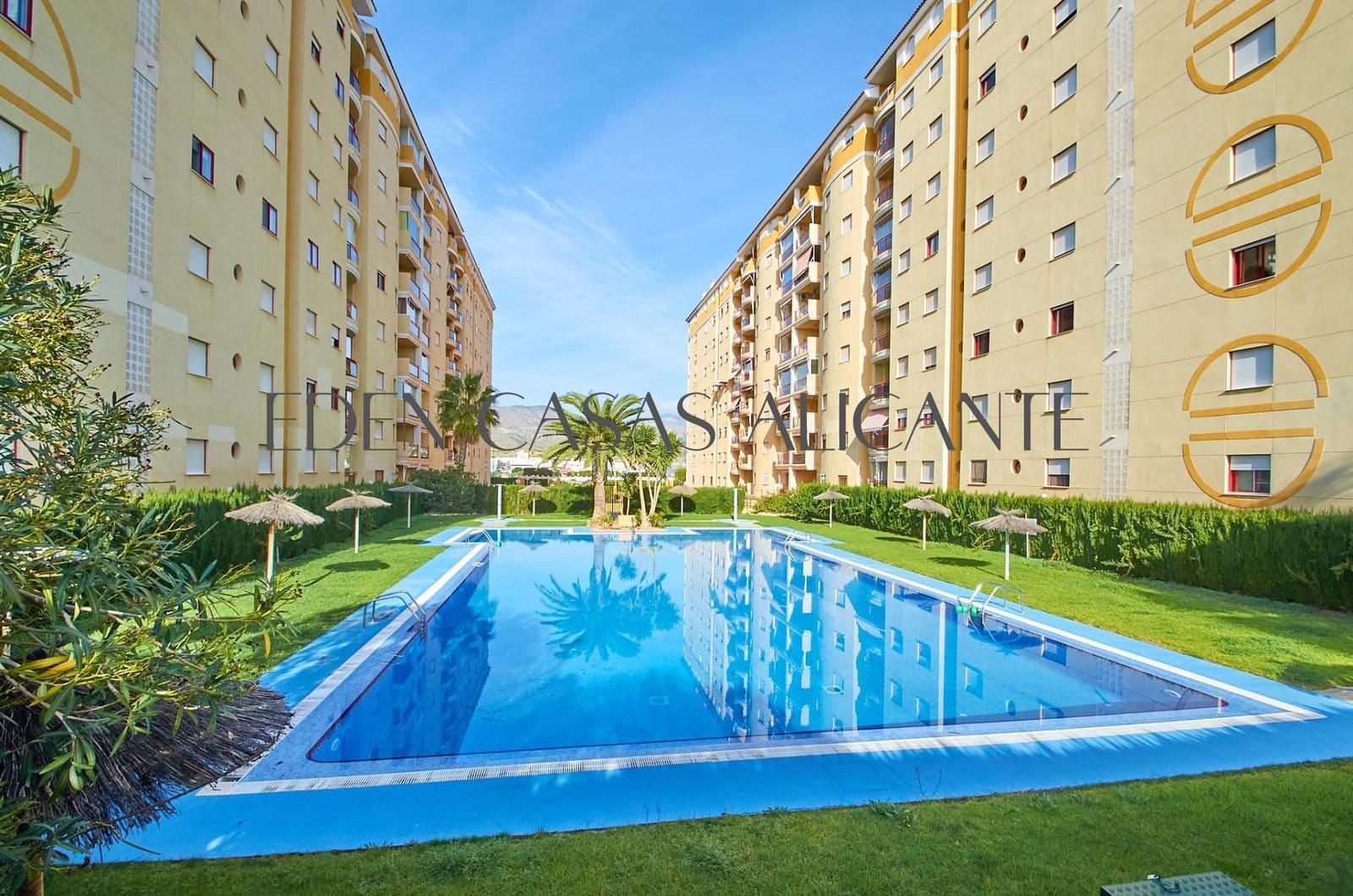 1 quarto Apartamento para venda em La Villajoyosa / Vila Joiosa com piscina garagem - 210 000 € (Ref: 9470578)