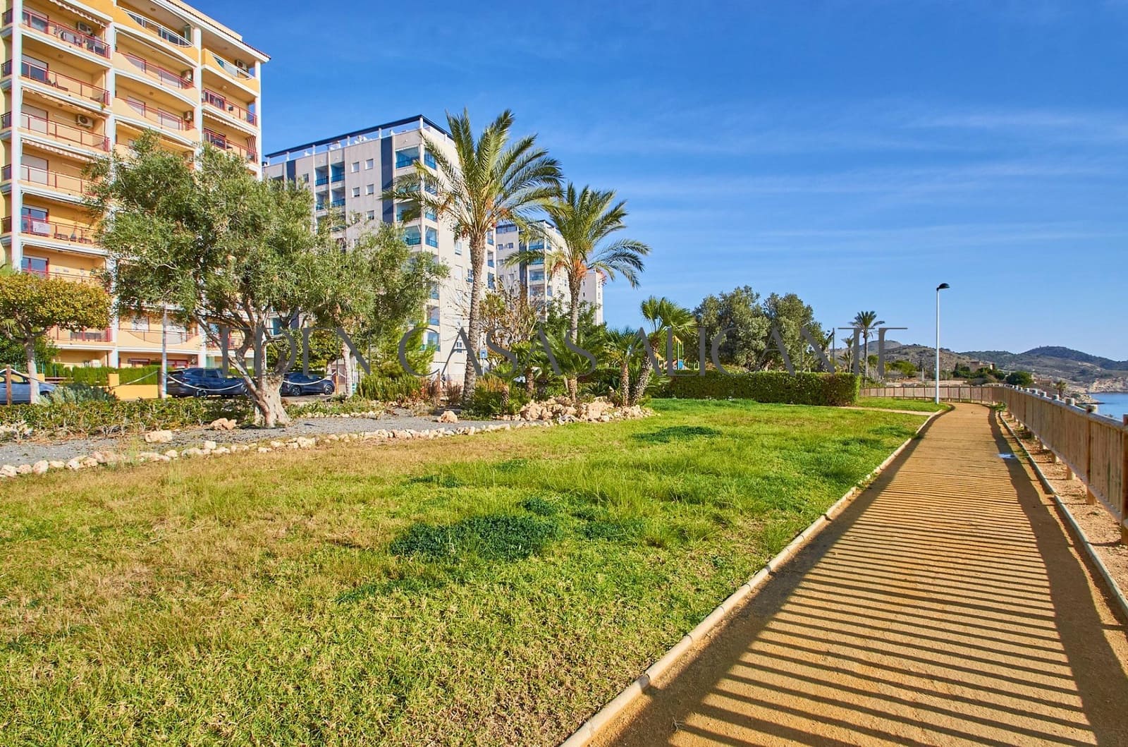 1 quarto Apartamento para venda em La Villajoyosa / Vila Joiosa com piscina garagem - 210 000 € (Ref: 9470578)