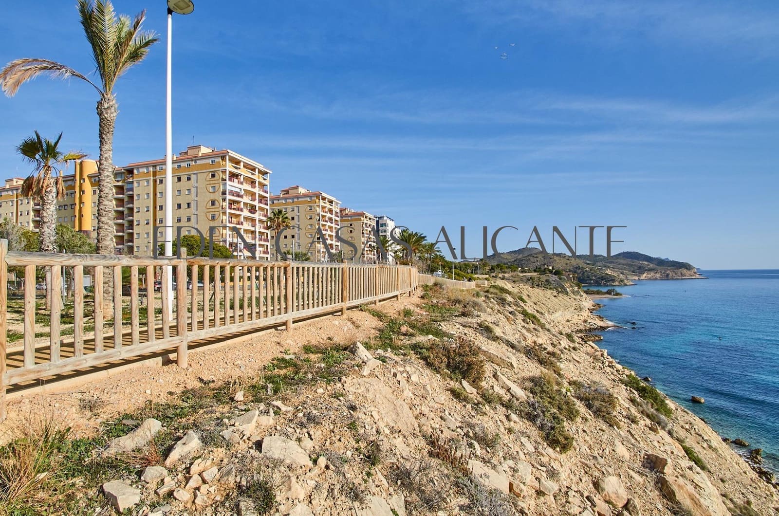 1 quarto Apartamento para venda em La Villajoyosa / Vila Joiosa com piscina garagem - 210 000 € (Ref: 9470578)