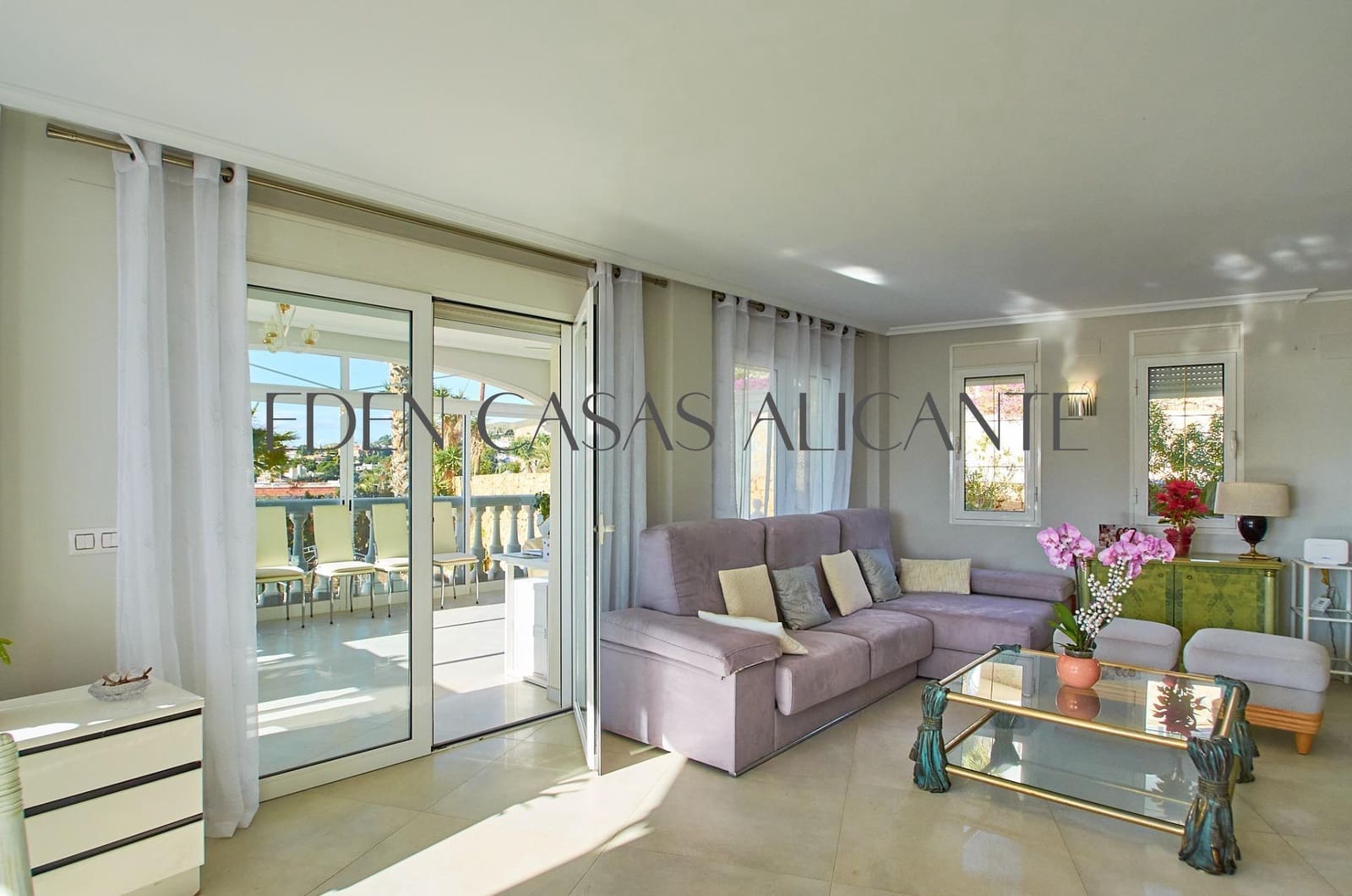 5 bedroom Villa for sale in Coveta Fuma with pool garage - € 1,150,000 (Ref: 9474987)