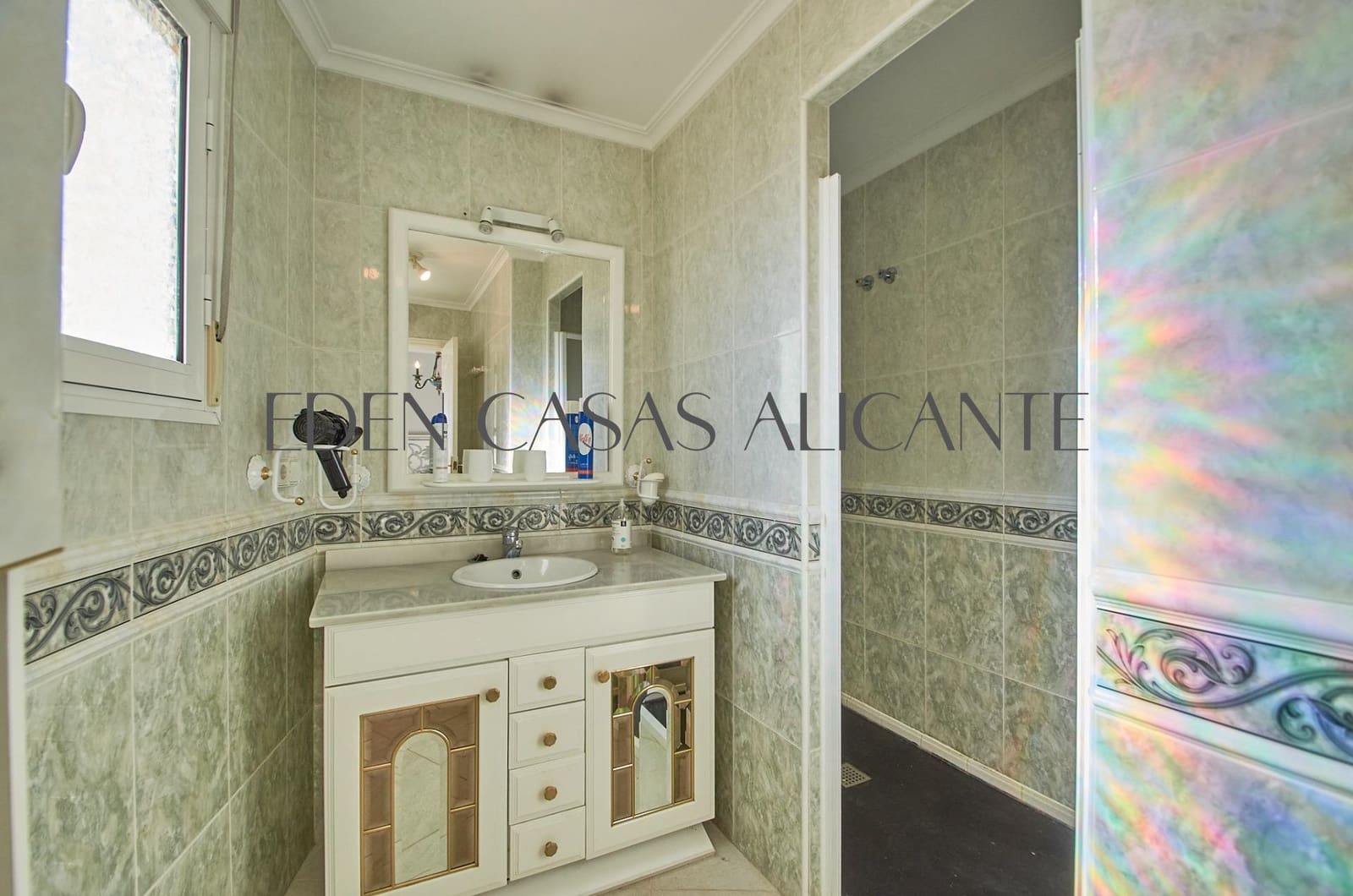 5 bedroom Villa for sale in Coveta Fuma with pool garage - € 1,150,000 (Ref: 9474987)