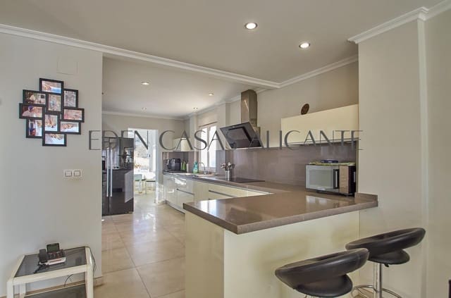 5 bedroom Villa for sale in Coveta Fuma, El Campello with pool garage - € 1,150,000 (Ref: 9474987)