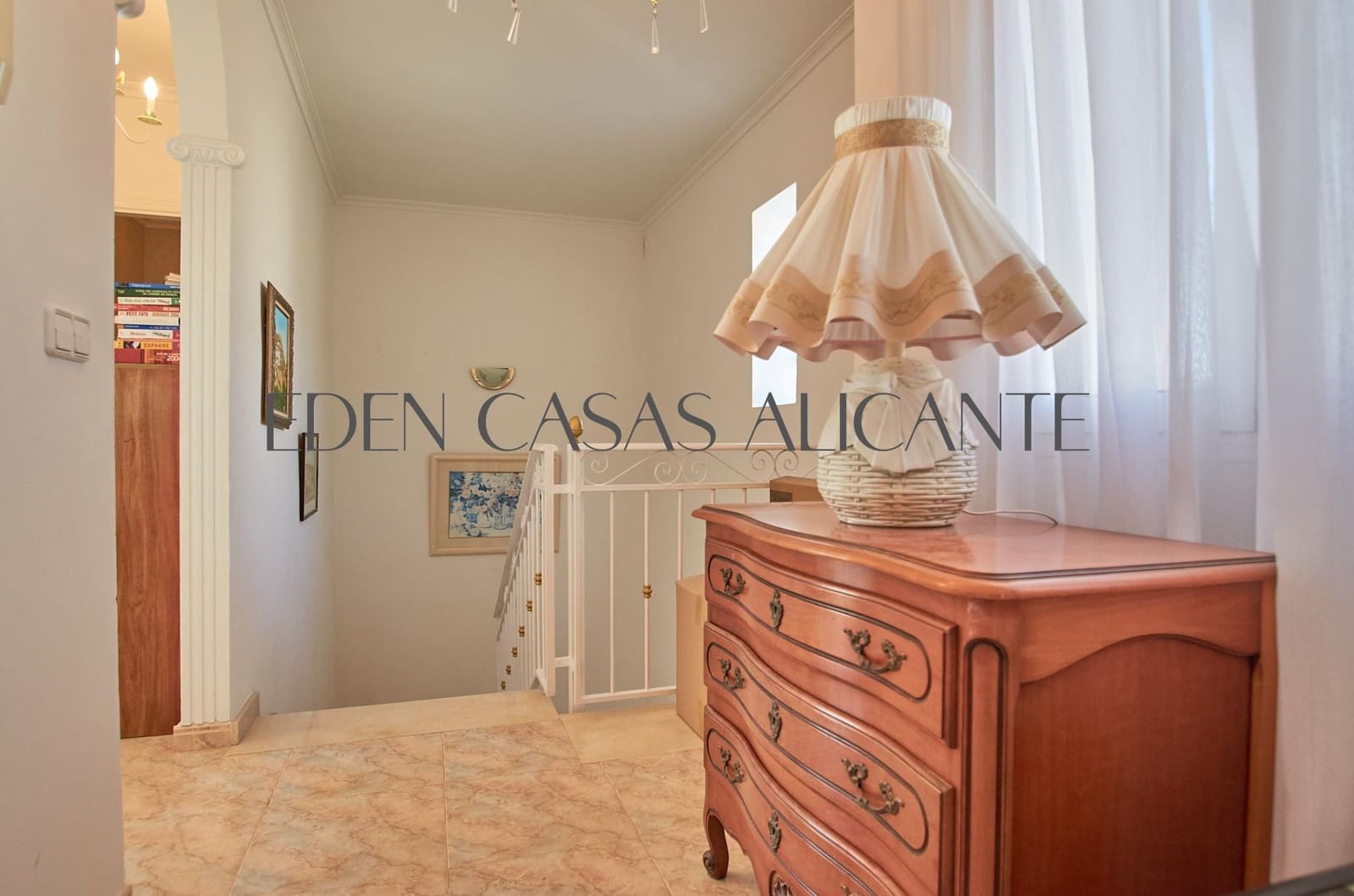 5 bedroom Villa for sale in Coveta Fuma with pool garage - € 1,150,000 (Ref: 9474987)