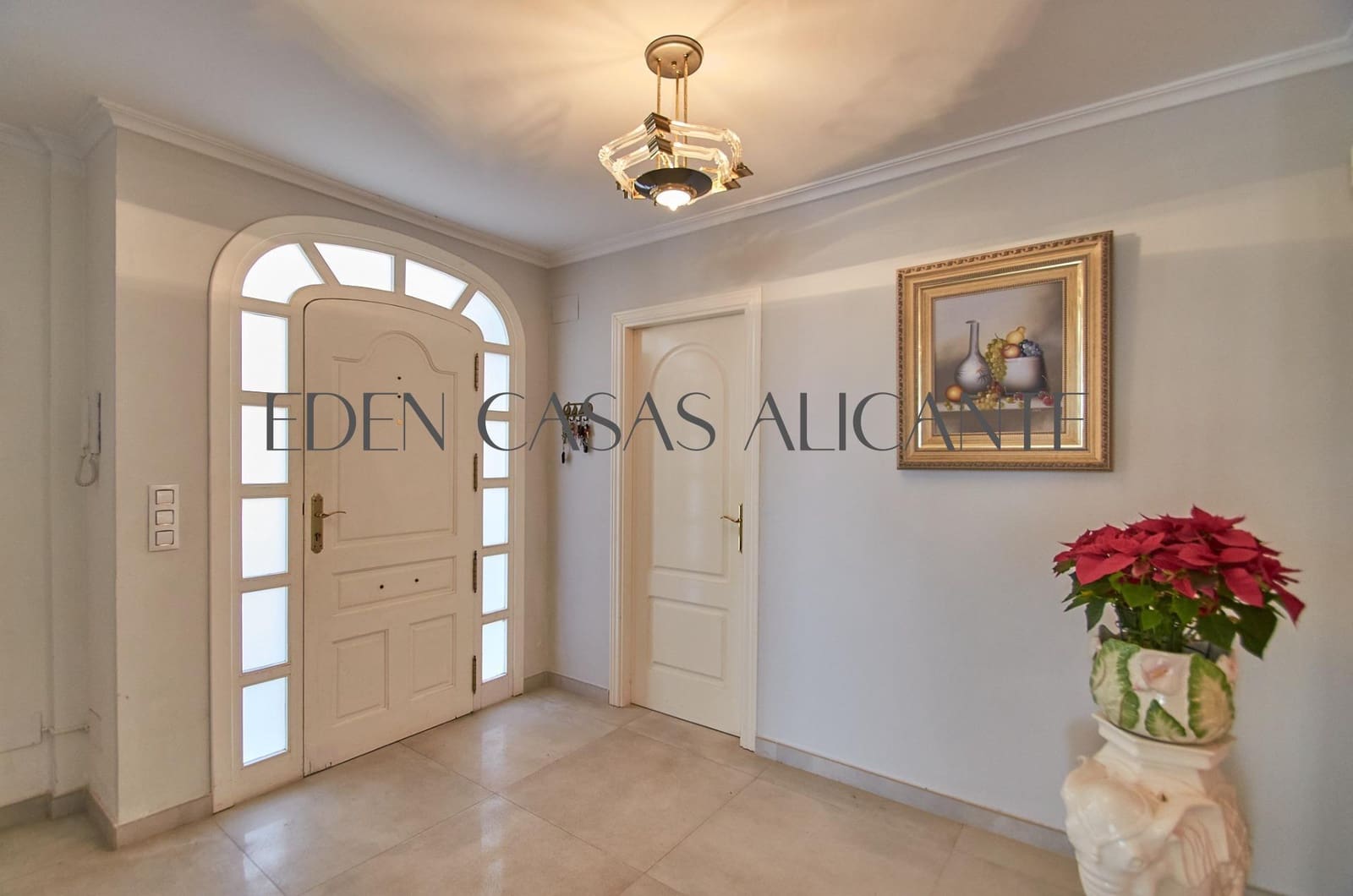 5 bedroom Villa for sale in Coveta Fuma with pool garage - € 1,150,000 (Ref: 9474987)