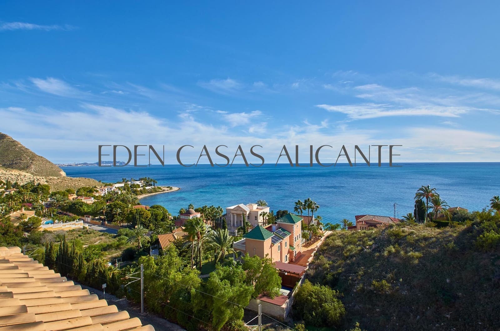 5 bedroom Villa for sale in Coveta Fuma with pool garage - € 1,150,000 (Ref: 9474987)