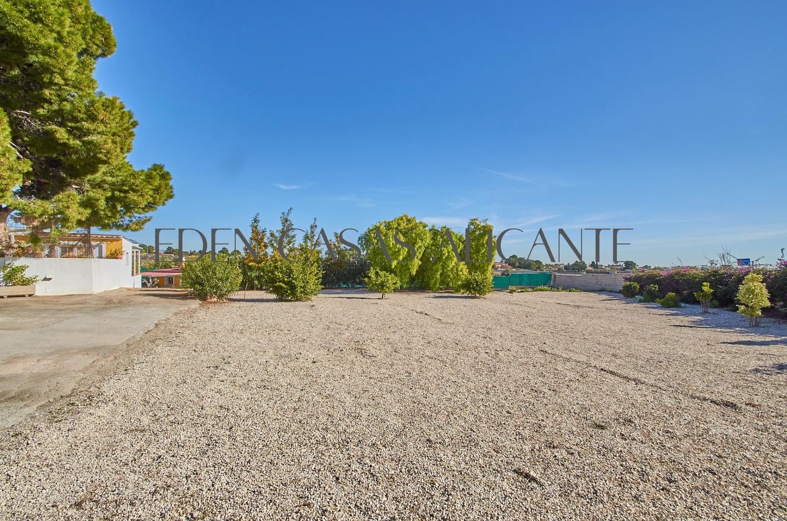 5 soverom Villa til salgs i Alicante by med svømmebasseng garasje - € 659 500 (Ref: 9513566)