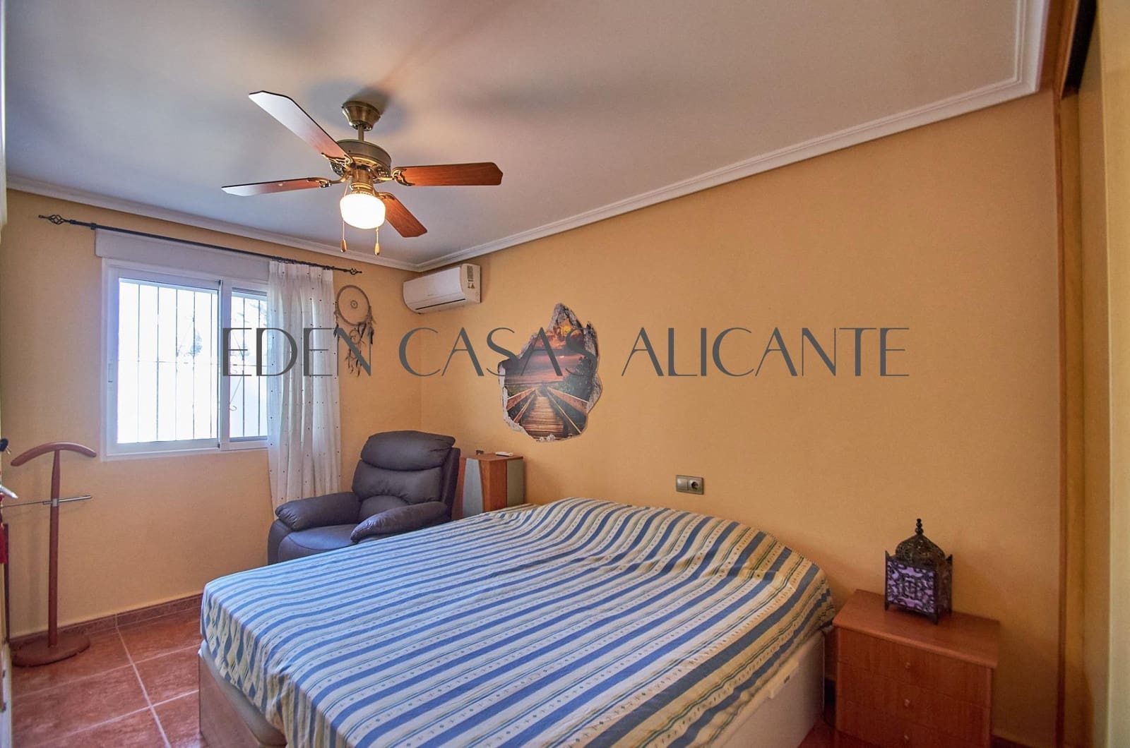 5 bedroom Villa for sale in Alicante / Alacant city with pool garage - € 659,500 (Ref: 9513566)