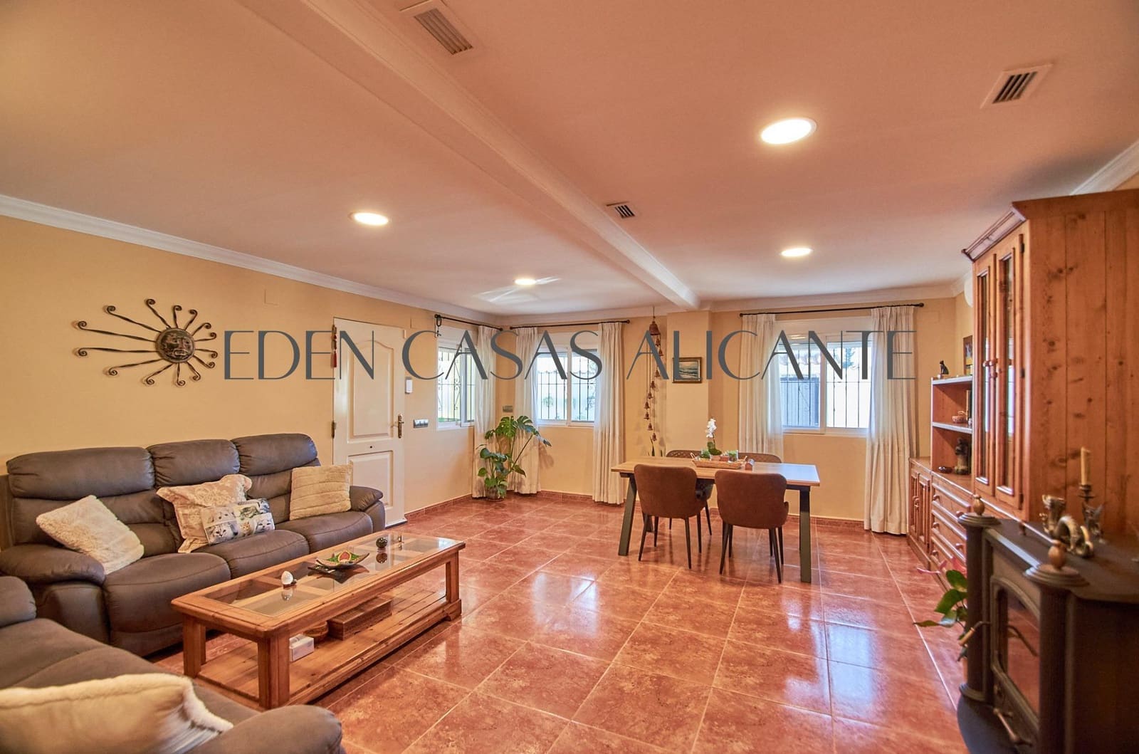 5 bedroom Villa for sale in Alicante / Alacant city with pool garage - € 659,500 (Ref: 9513566)