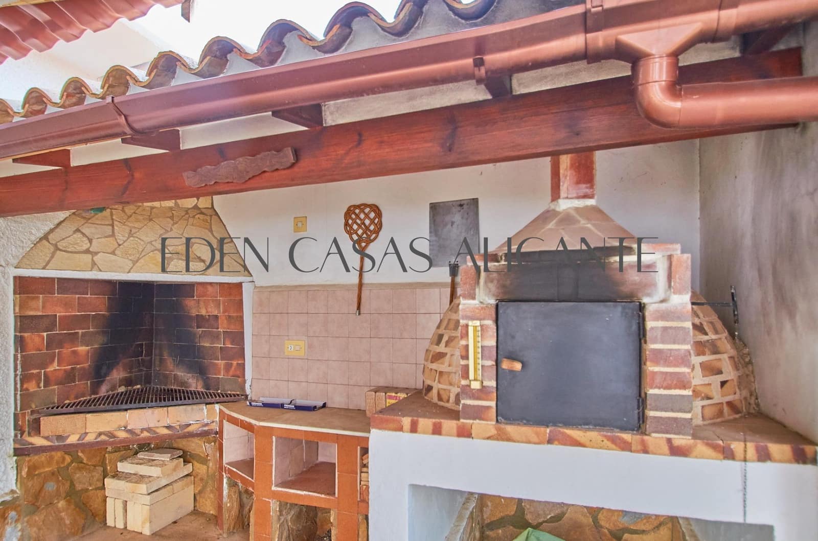 3 chambre Villa/Maison à vendre à Busot avec piscine garage - 440 000 € (Ref: 9519167)