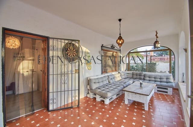 3 sypialnia Willa na sprzedaż w Busot z basenem garażem - 440 000 € (Ref: 9519167)