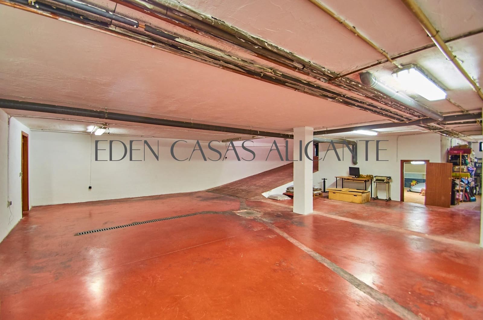 5 slaapkamer Rijtjeshuis te koop in San Vicente / Sant Vicent del Raspeig met garage - € 1.250.000 (Ref: 9524480)