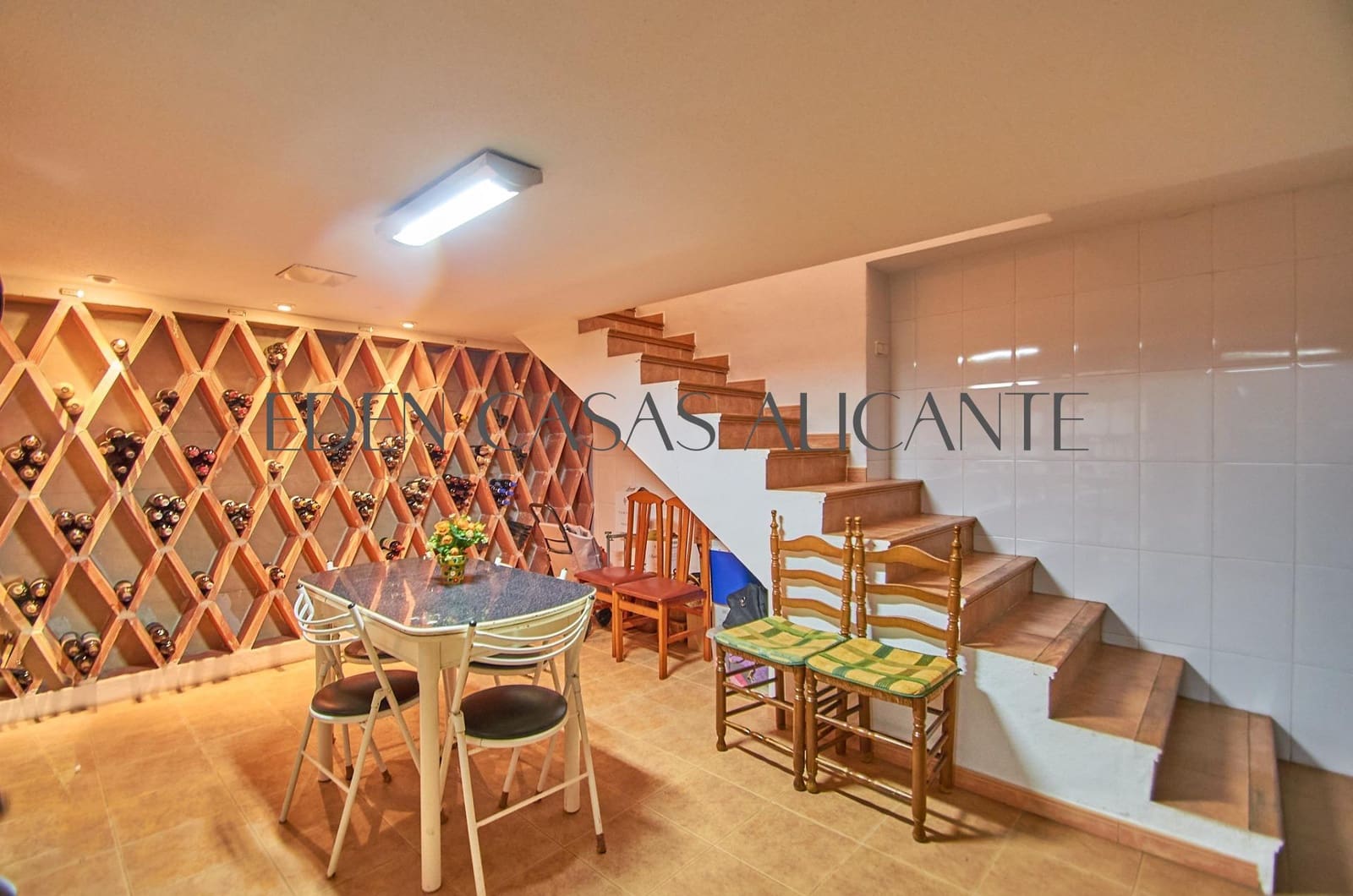 5 slaapkamer Rijtjeshuis te koop in San Vicente / Sant Vicent del Raspeig met garage - € 1.250.000 (Ref: 9524480)